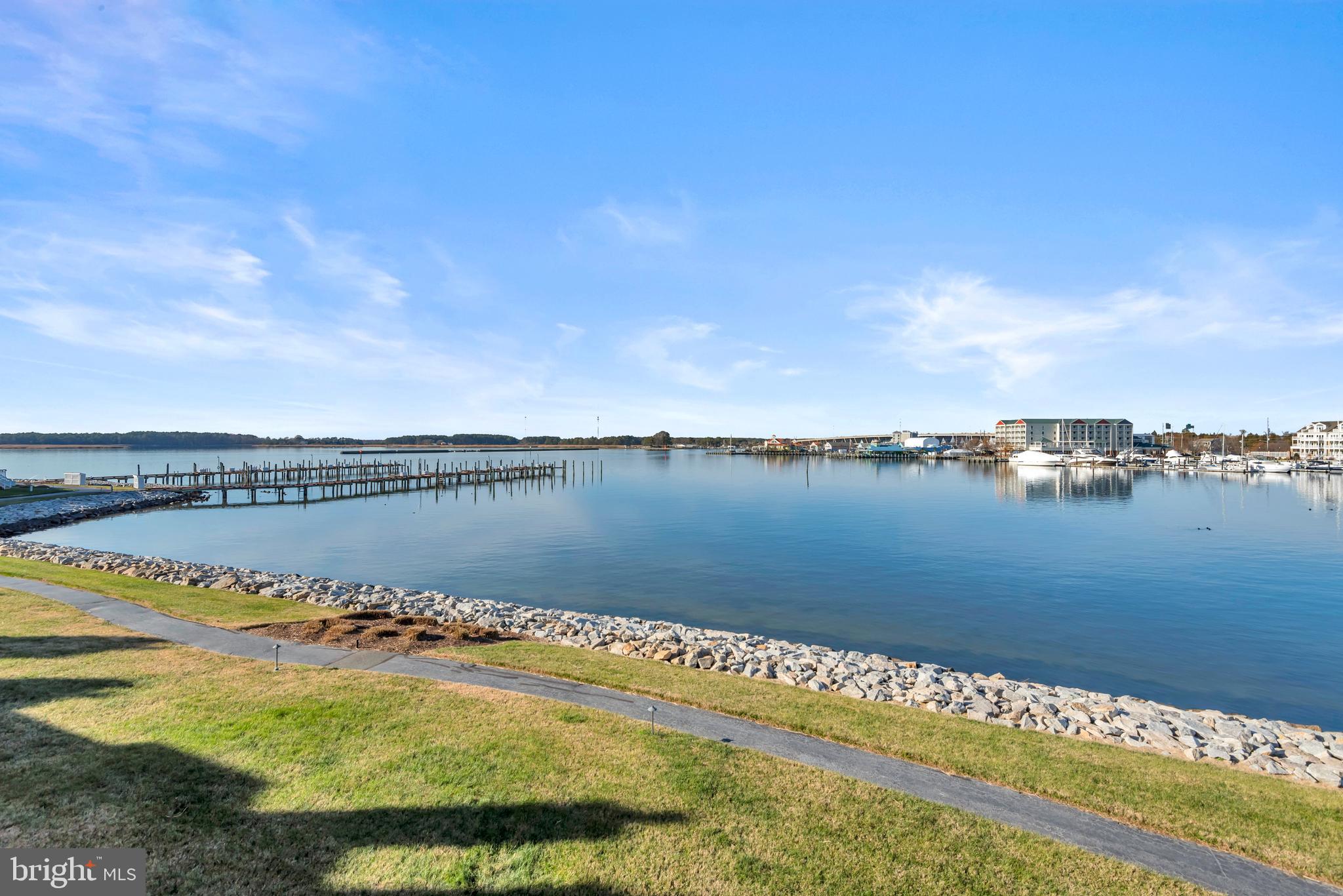 OYSTER COVE - Residential