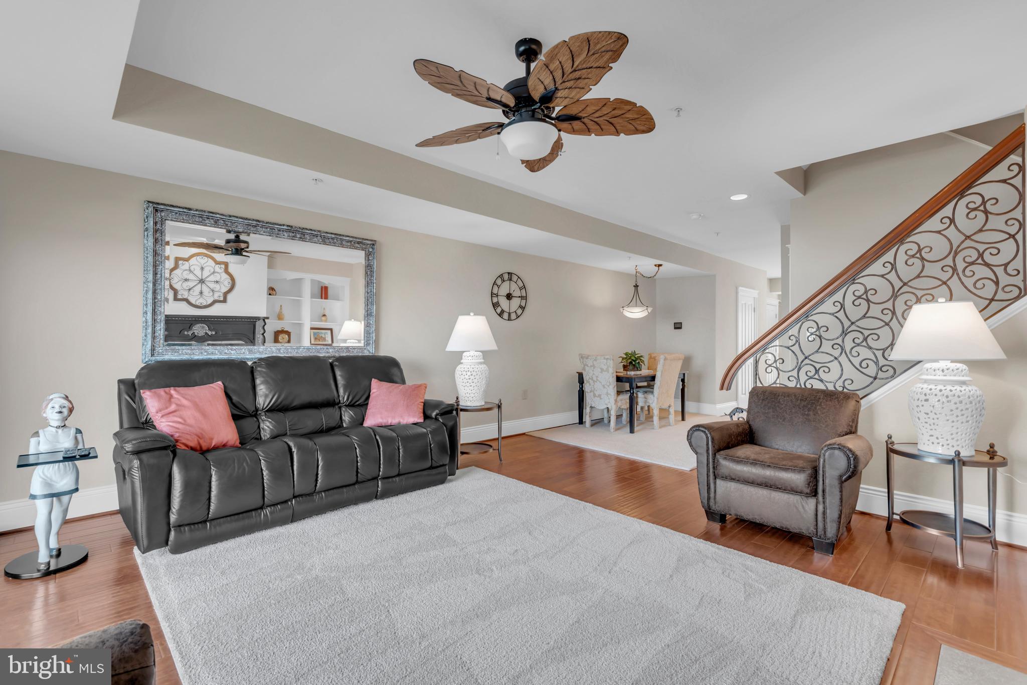 OYSTER COVE - Residential