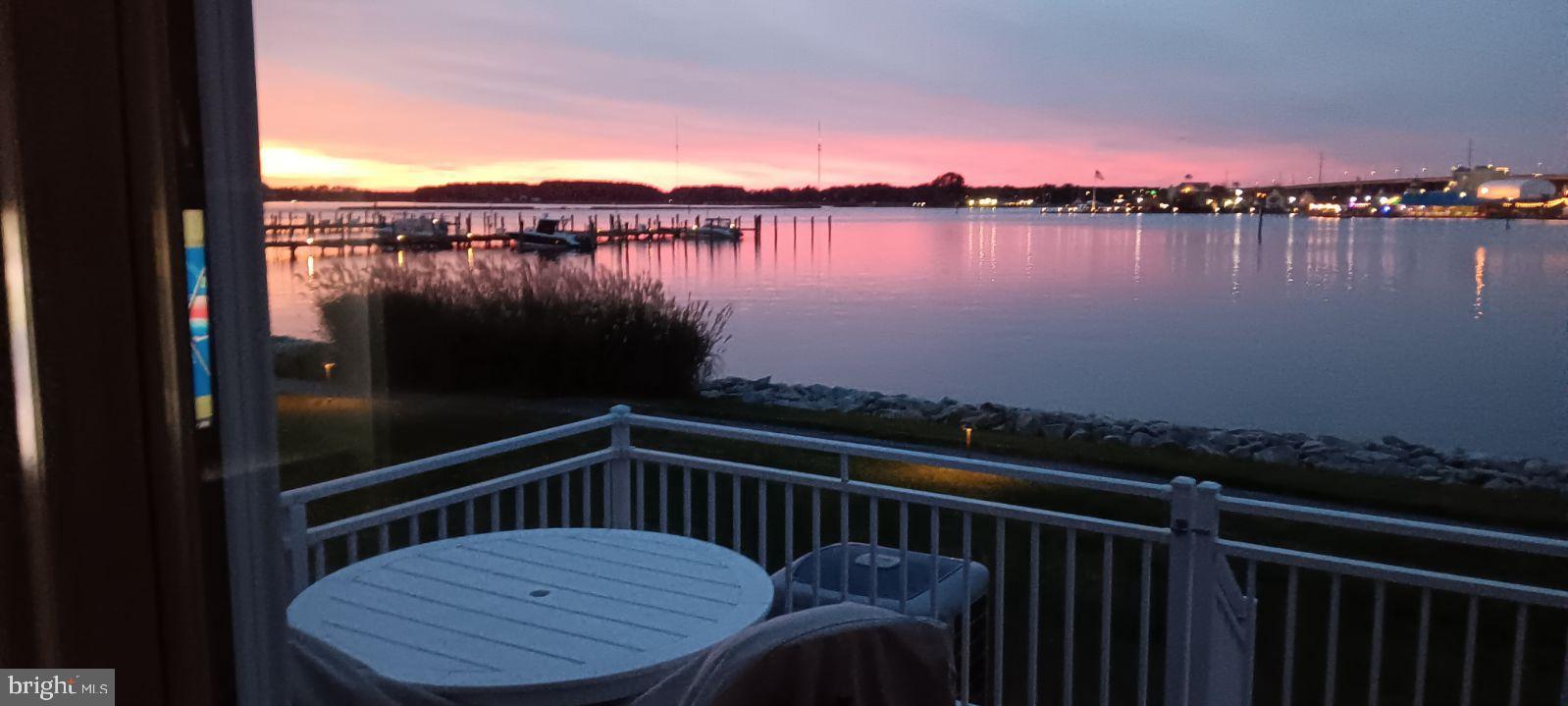 OYSTER COVE - Residential