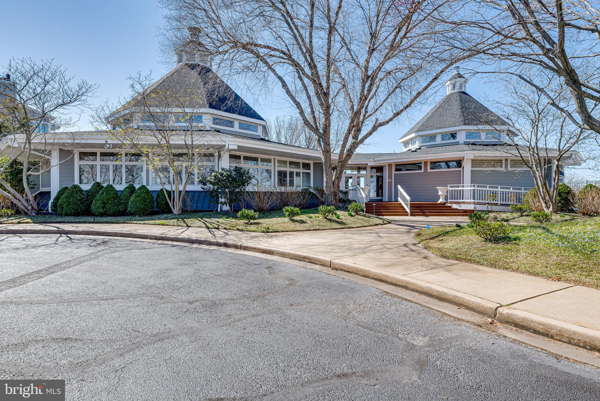 OYSTER COVE - Residential