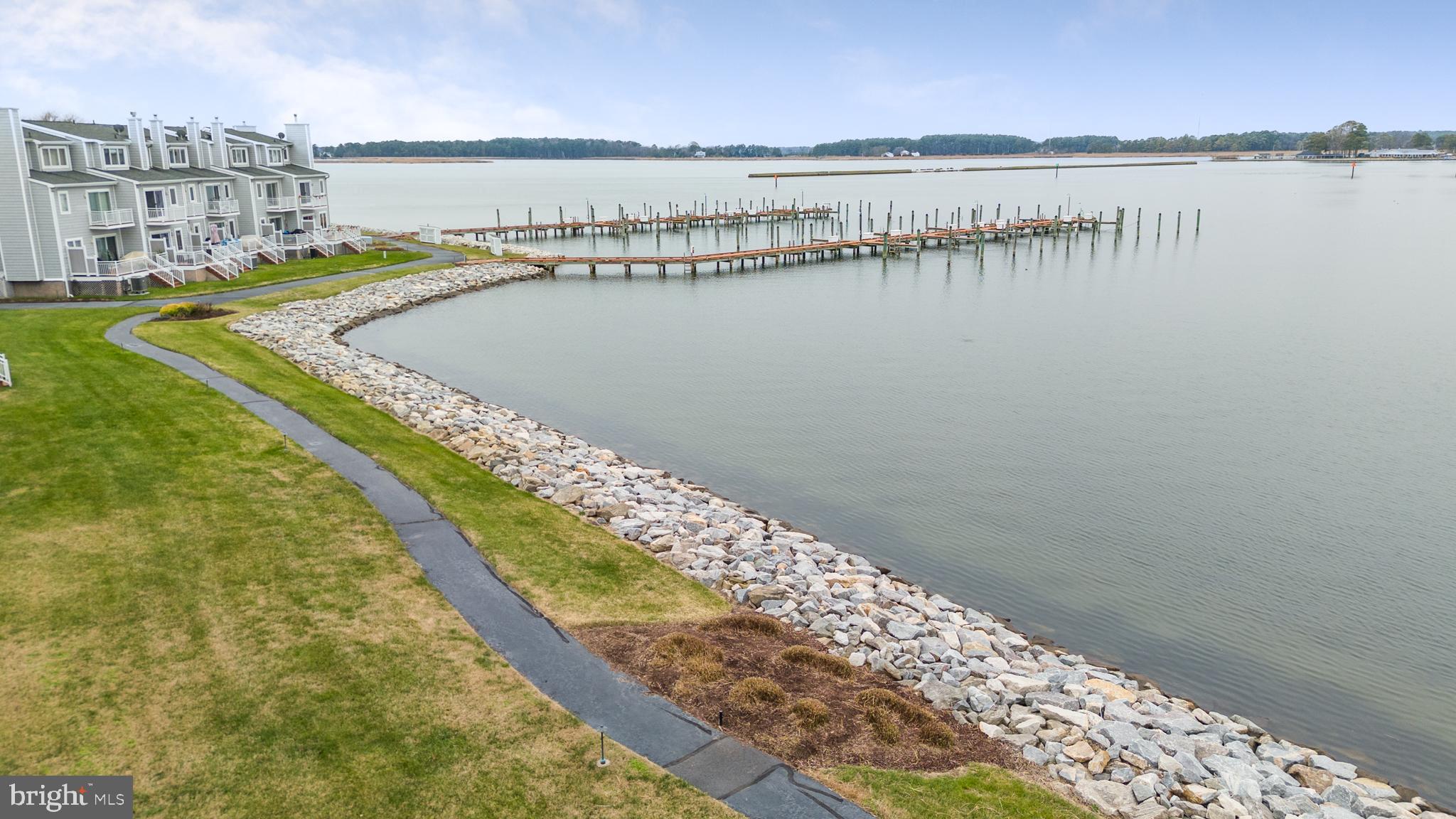 OYSTER COVE - Residential