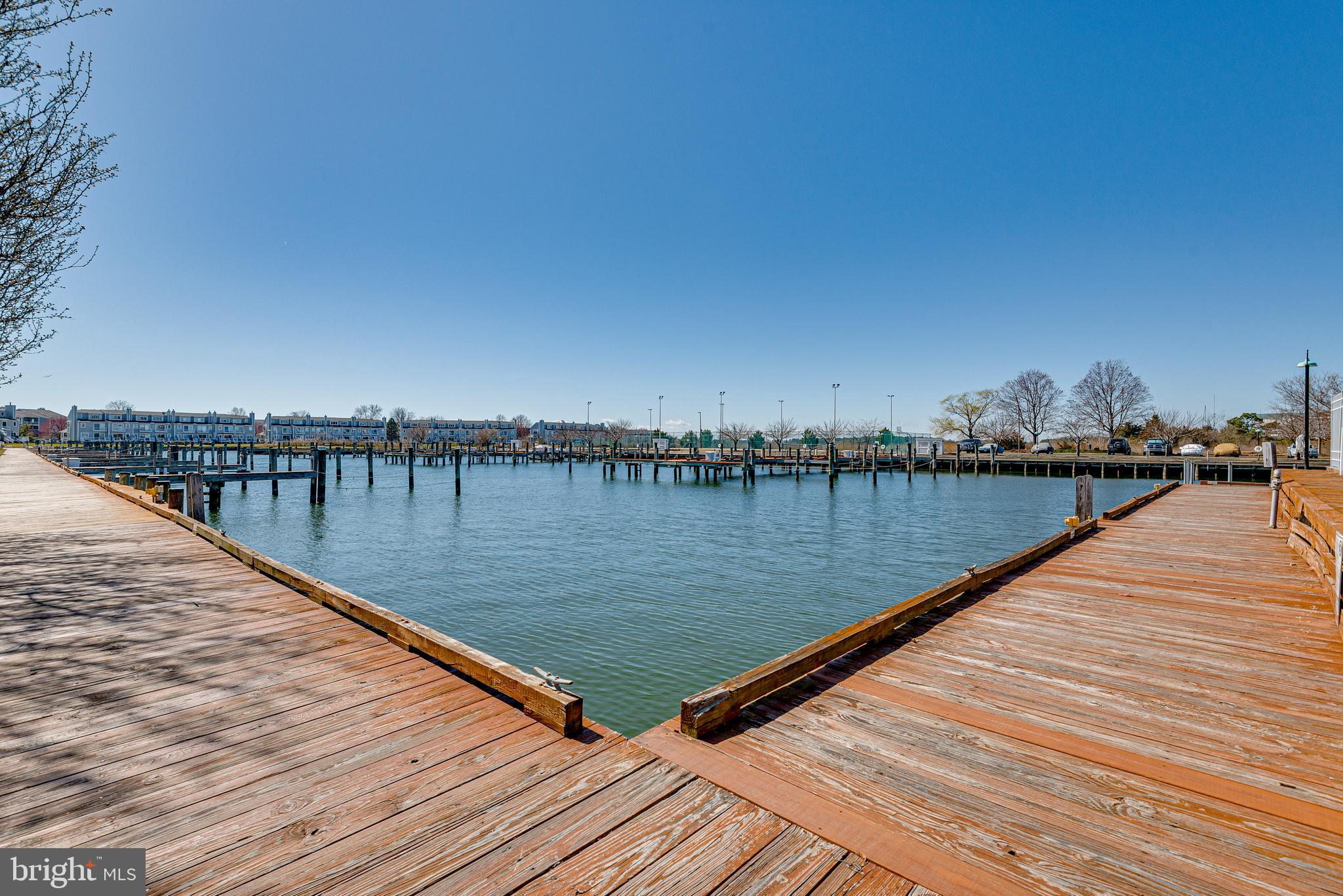 OYSTER COVE - Residential