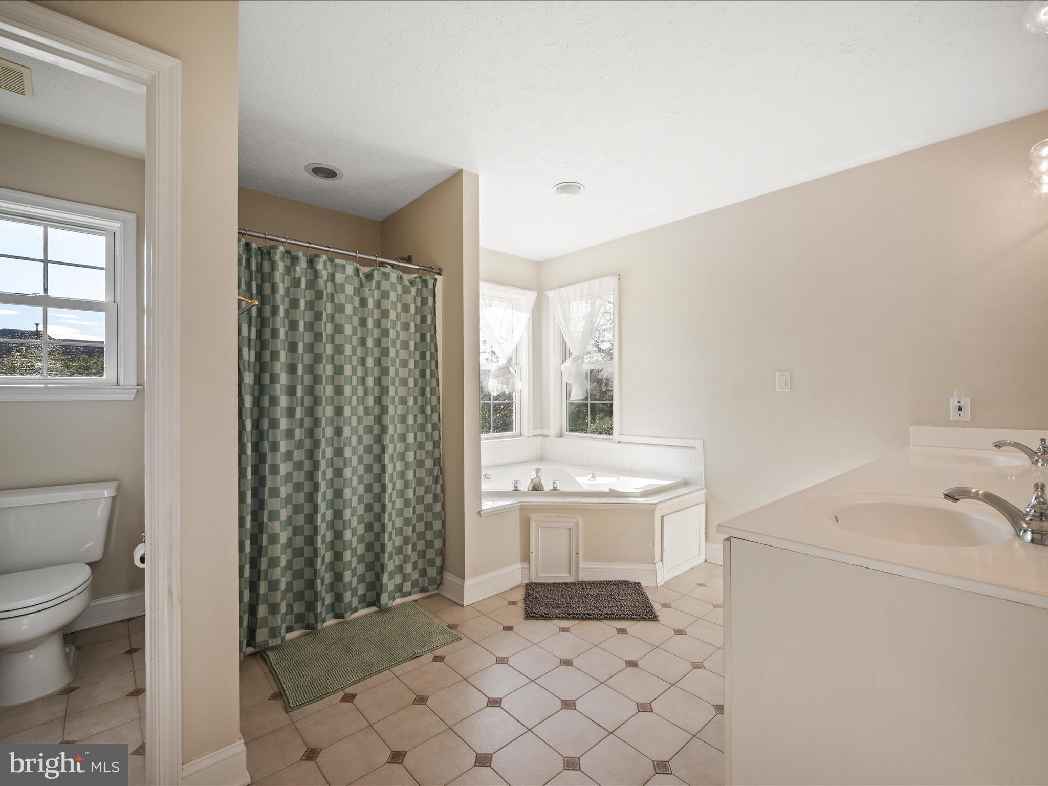 HERMITAGE - Residential