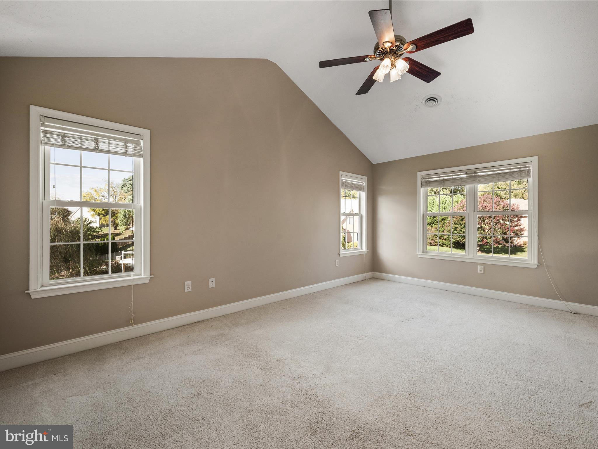 HERMITAGE - Residential