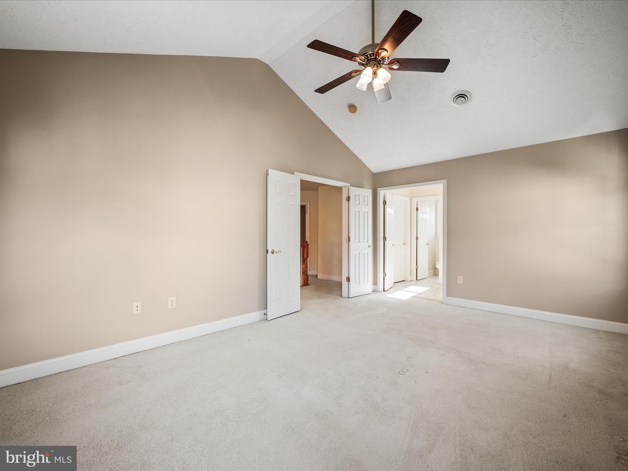 HERMITAGE - Residential