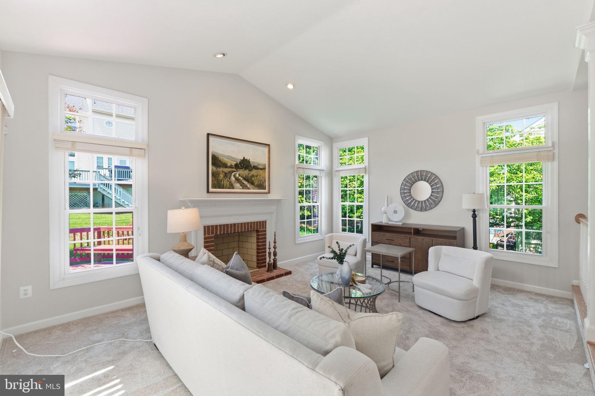 POTOMAC GLEN - Residential