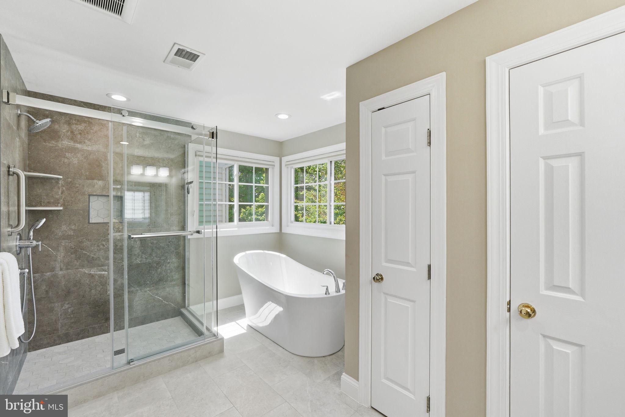 POTOMAC GLEN - Residential
