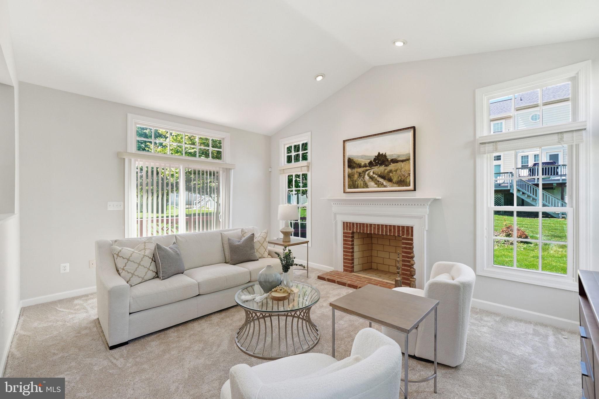 POTOMAC GLEN - Residential