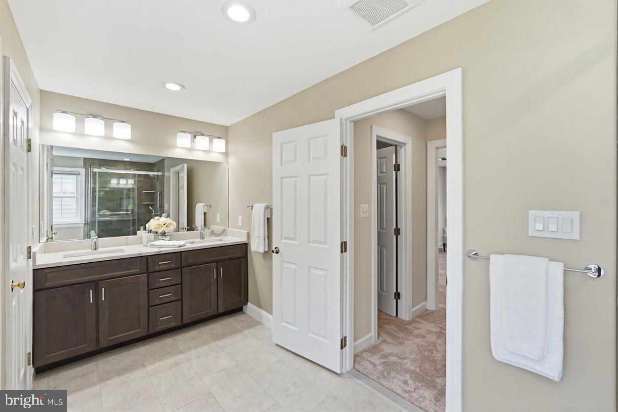 POTOMAC GLEN - Residential