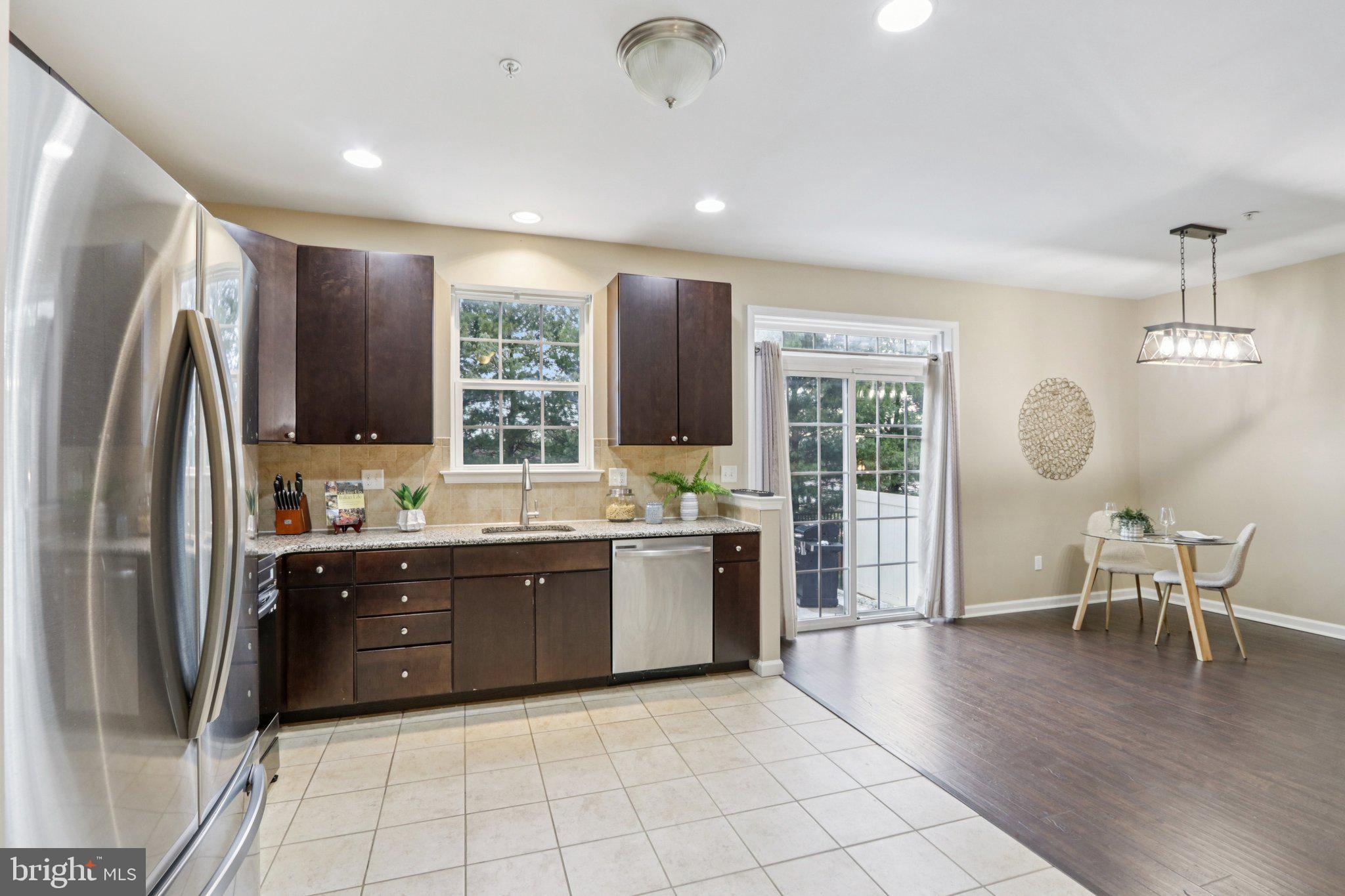 LAUREL FIELD - Residential