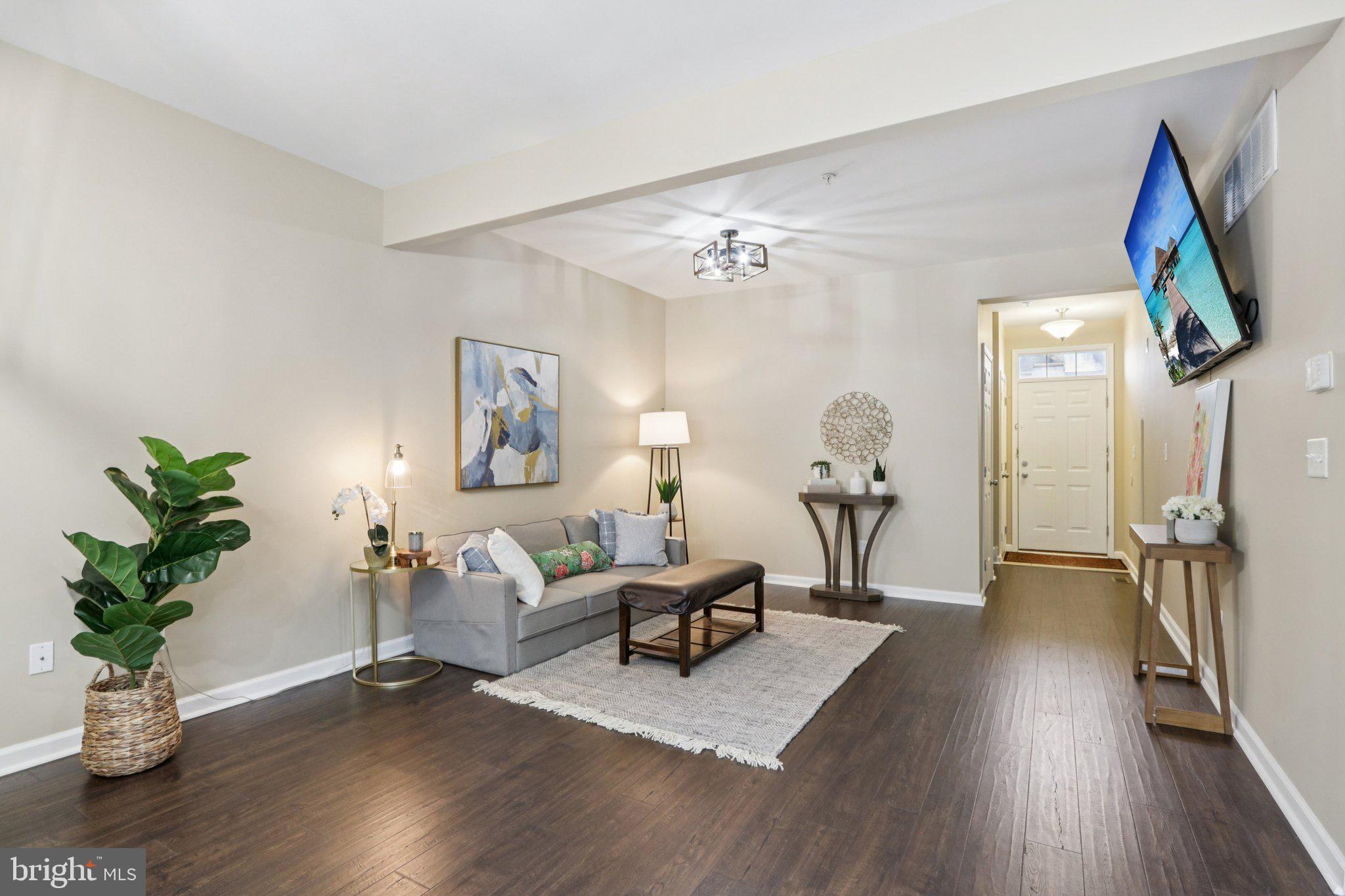 LAUREL FIELD - Residential