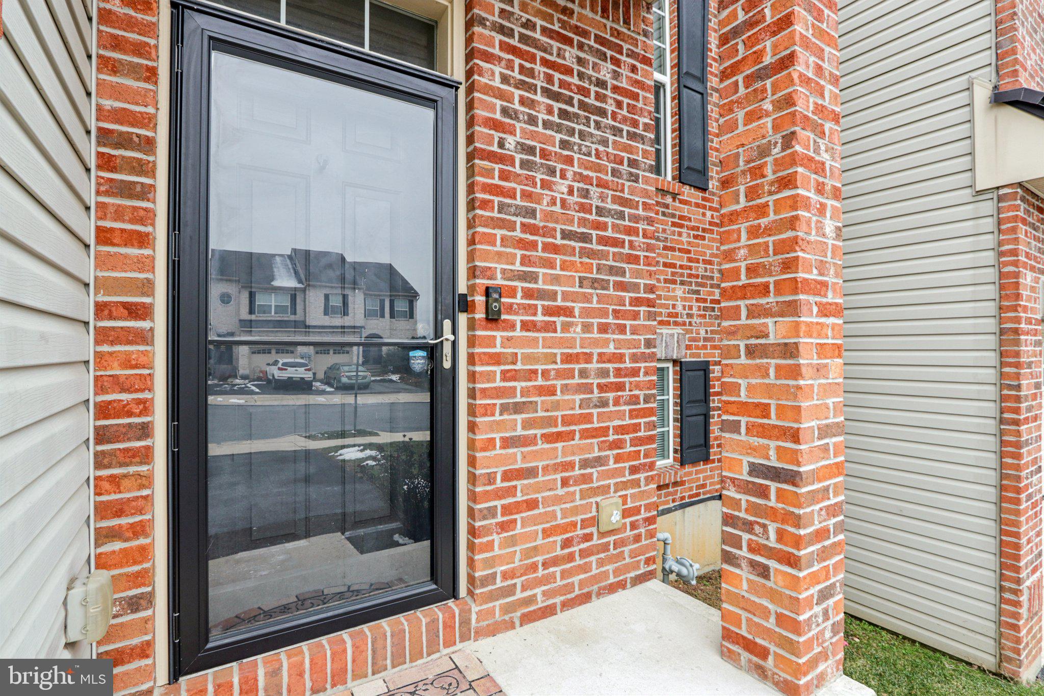 LAUREL FIELD - Residential