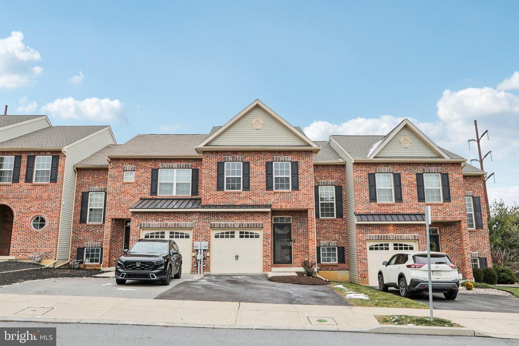 Photo of 270 Milkweed Drive, ALLENTOWN, PA 18104 (MLS # PALH2013968)