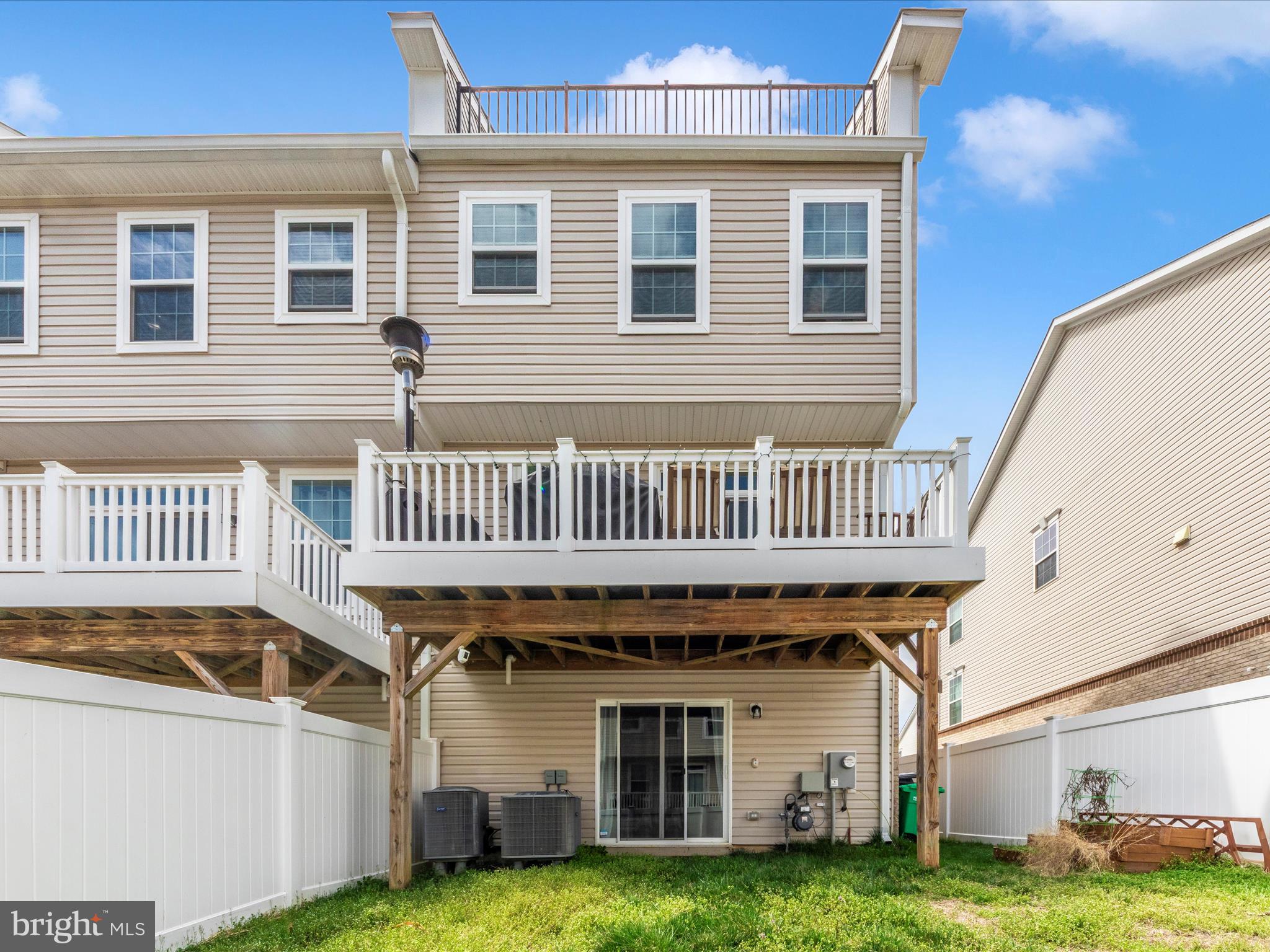 SMITH HOME FARM - Residential Lease