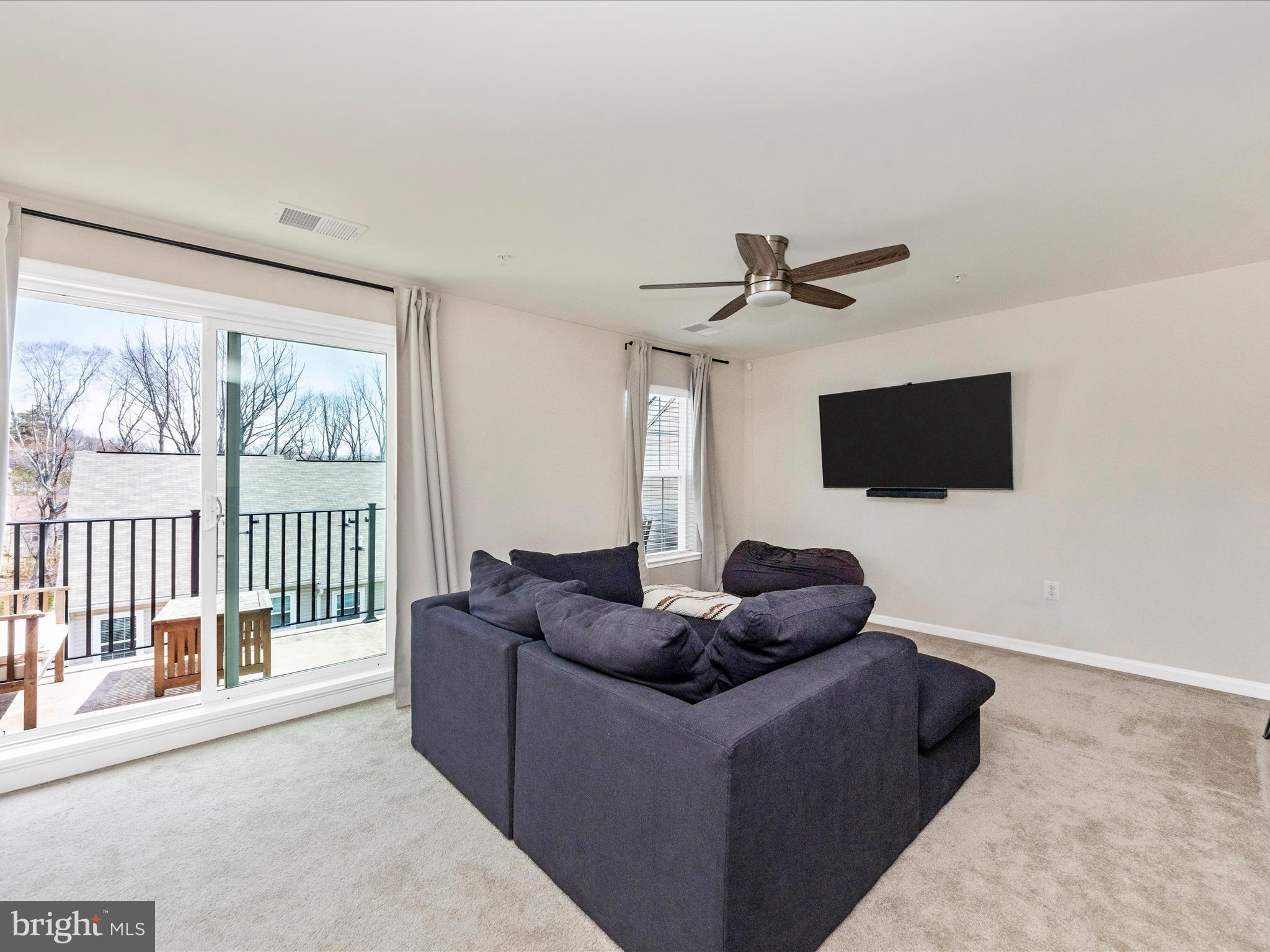 SMITH HOME FARM - Residential Lease