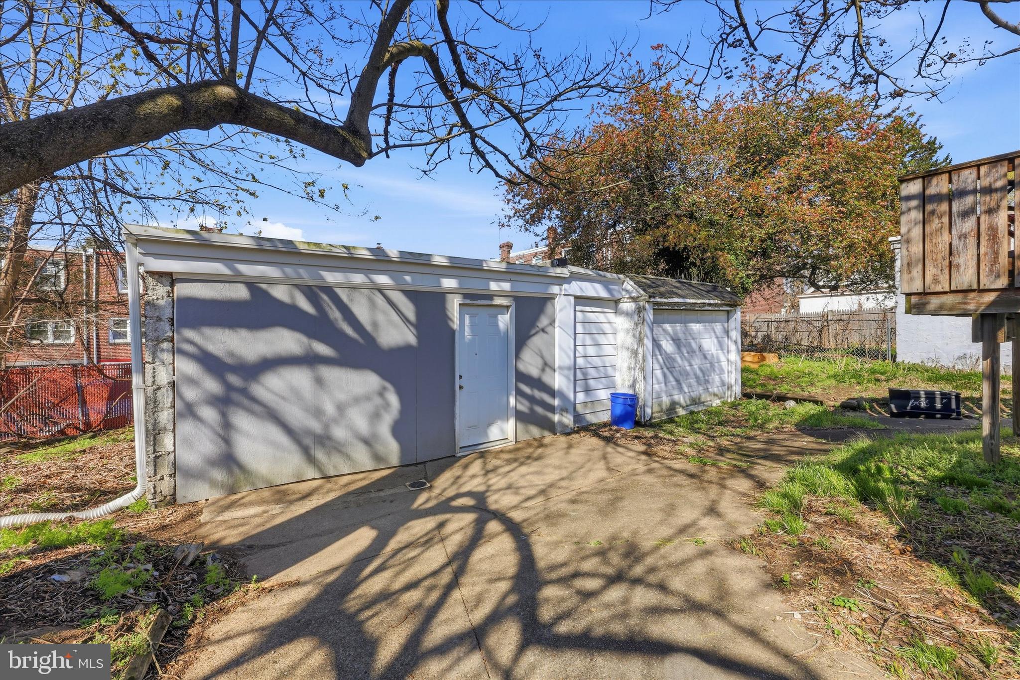 HIGHLAND PARK - Residential