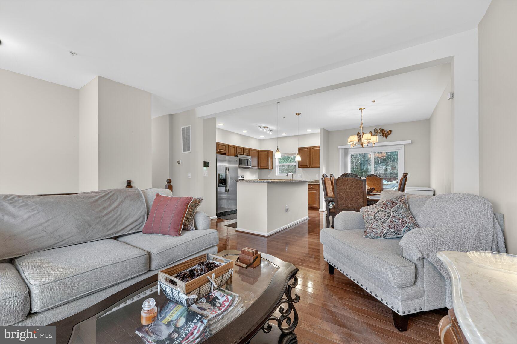 PISCATAWAY ESTATES - Residential