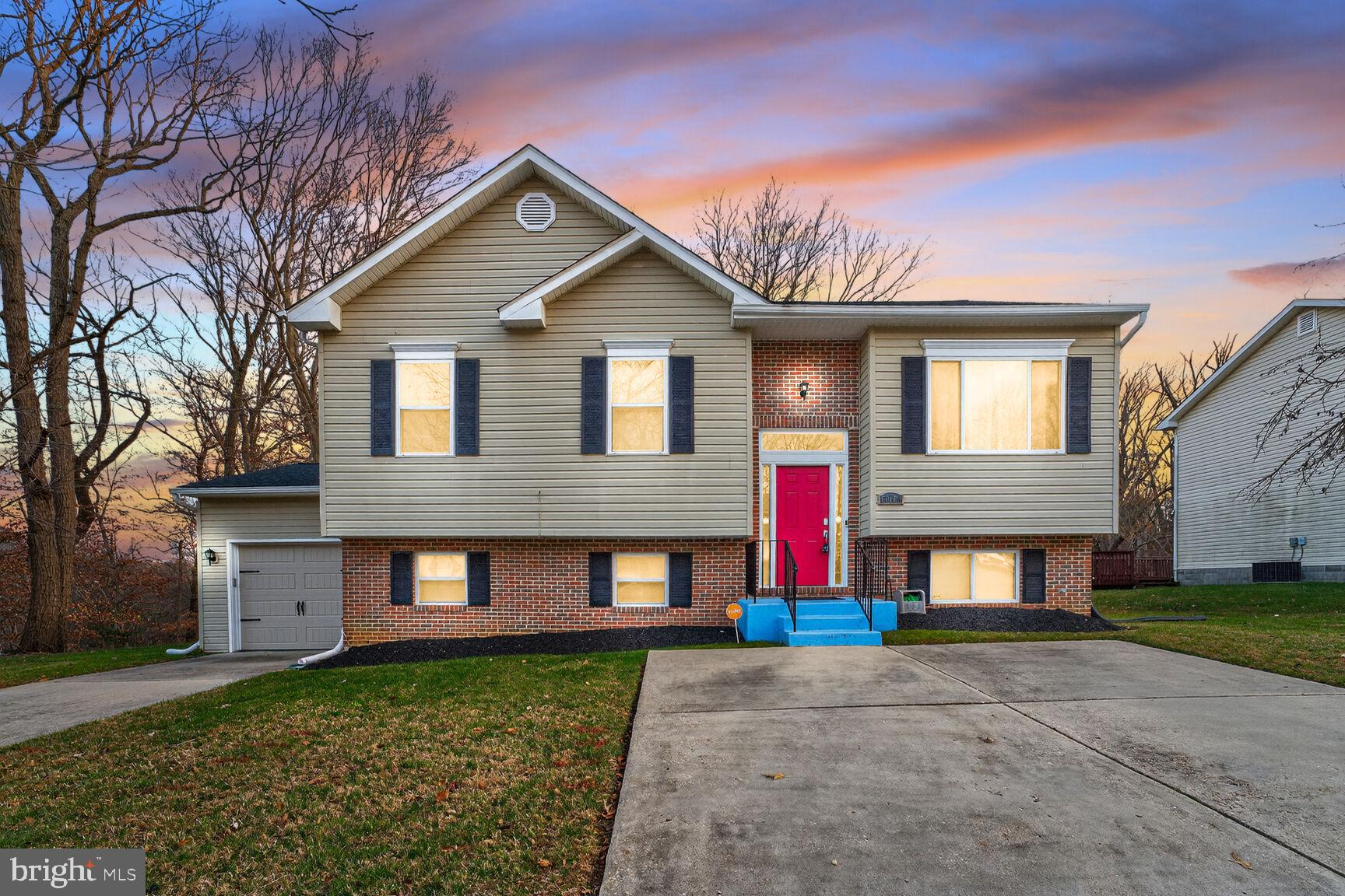 PISCATAWAY ESTATES - Residential