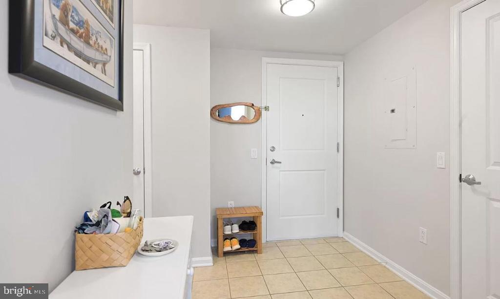 DOWNTOWN SILVER SPRING - Residential Lease