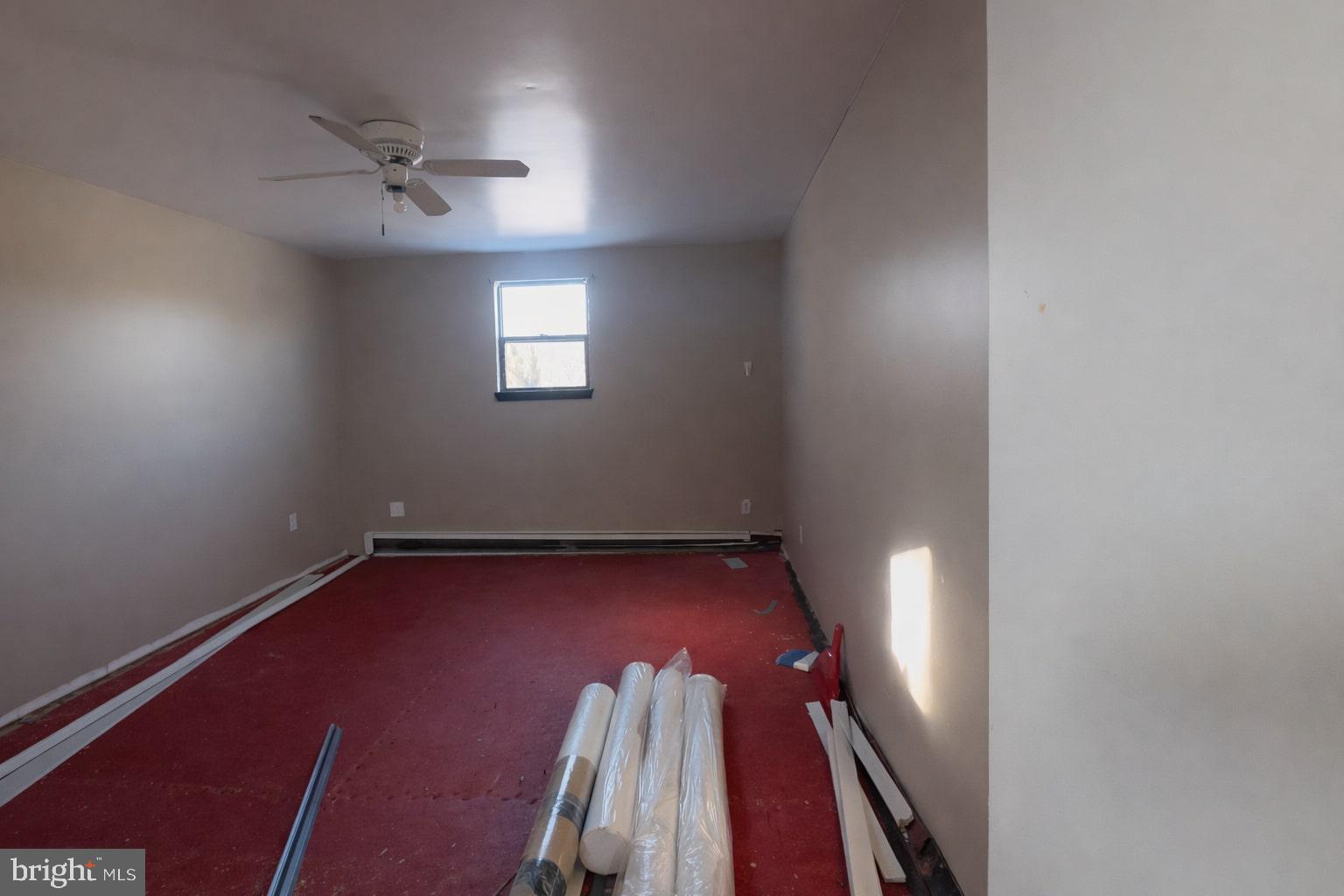 EMERALD LAKE - Residential