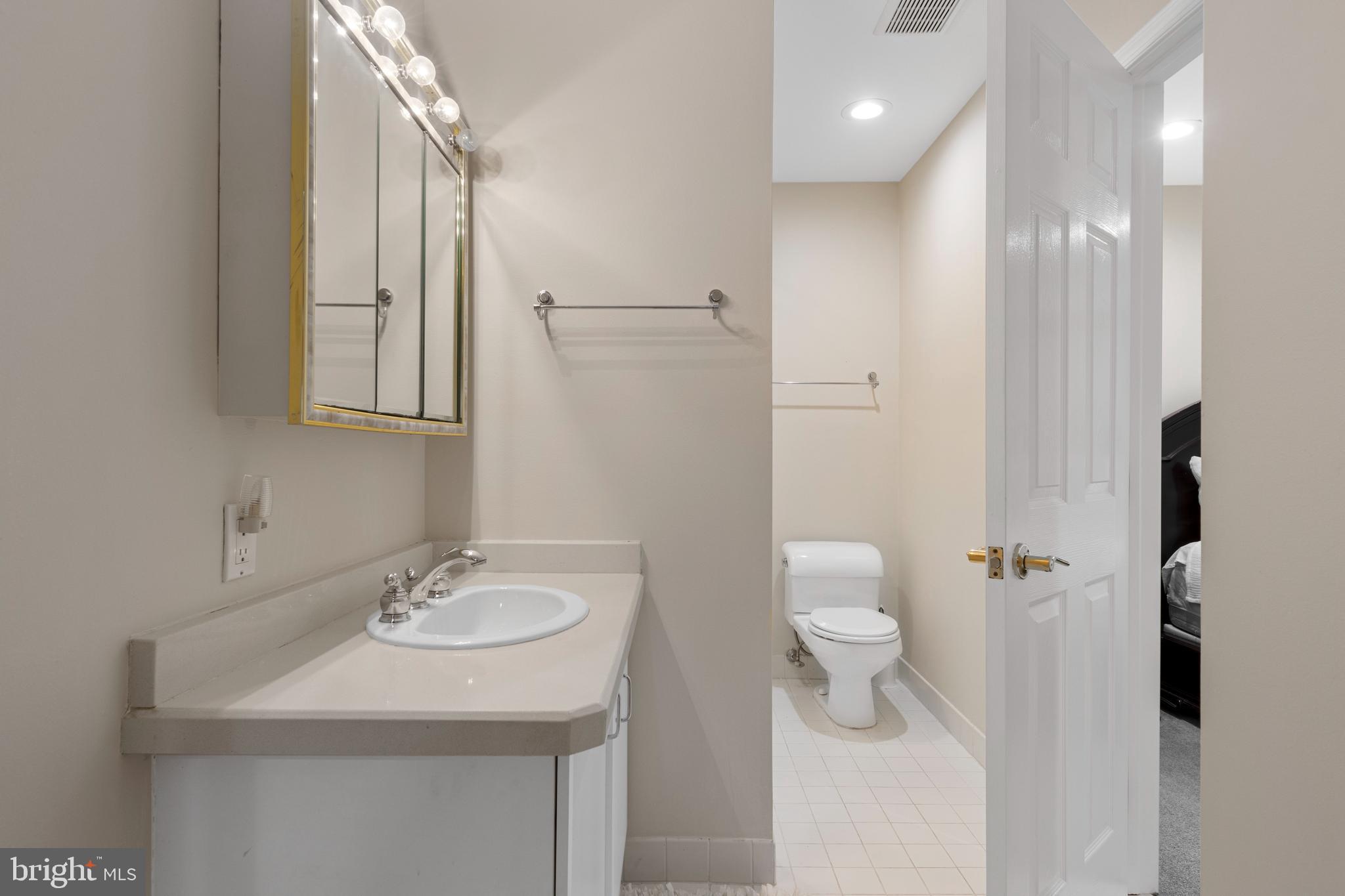 GULPH CREEK - Residential