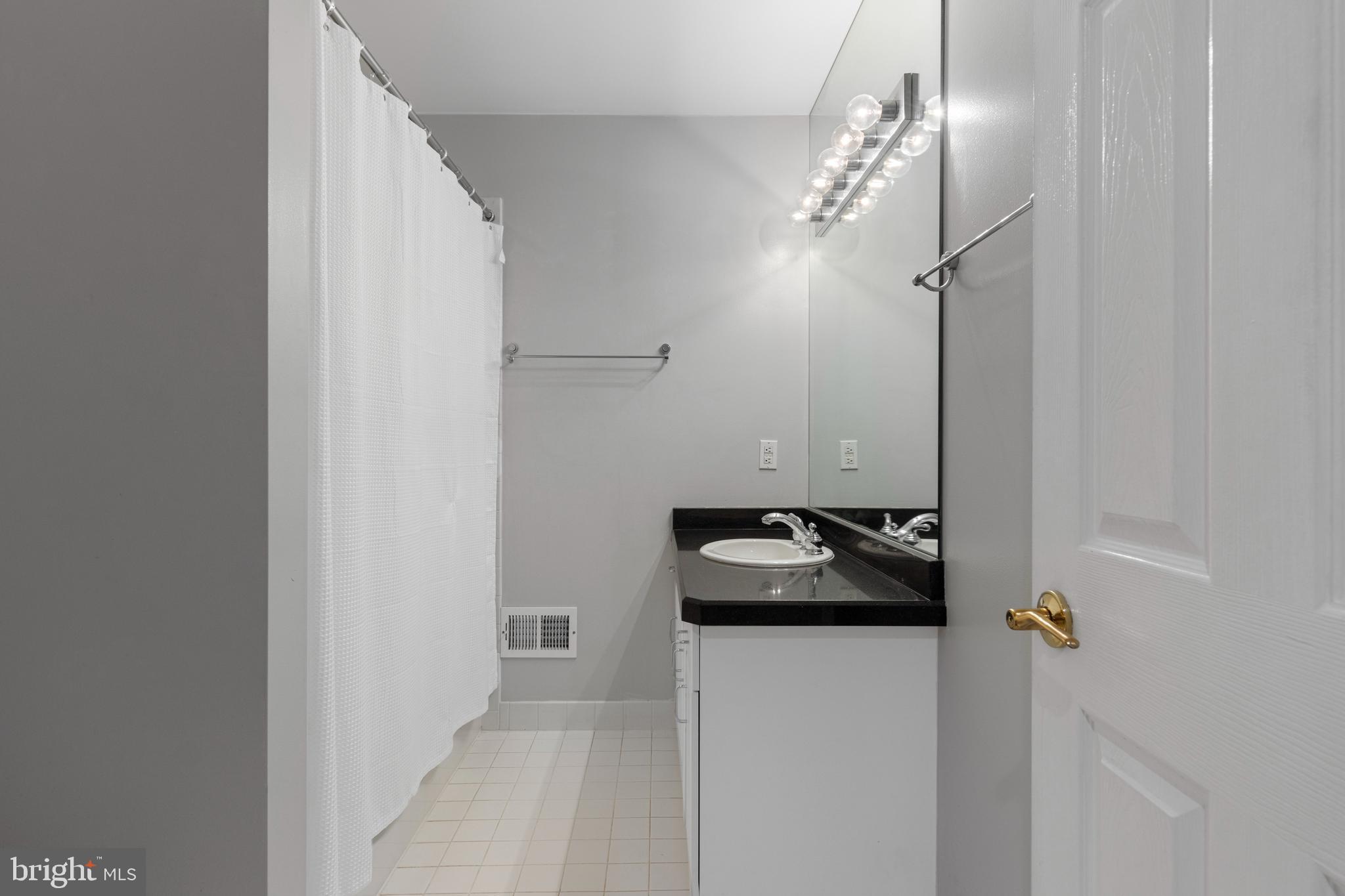 GULPH CREEK - Residential