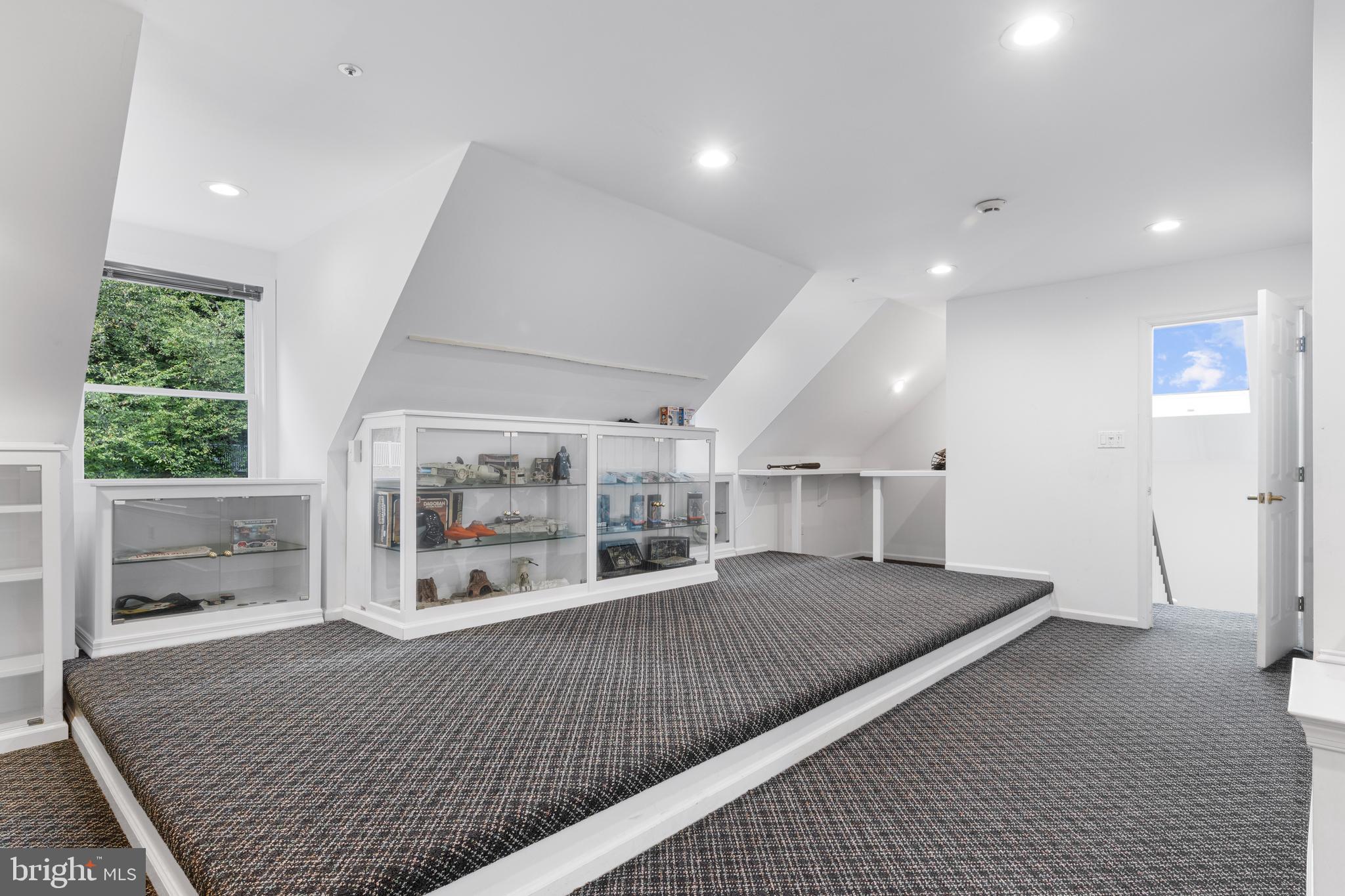 GULPH CREEK - Residential