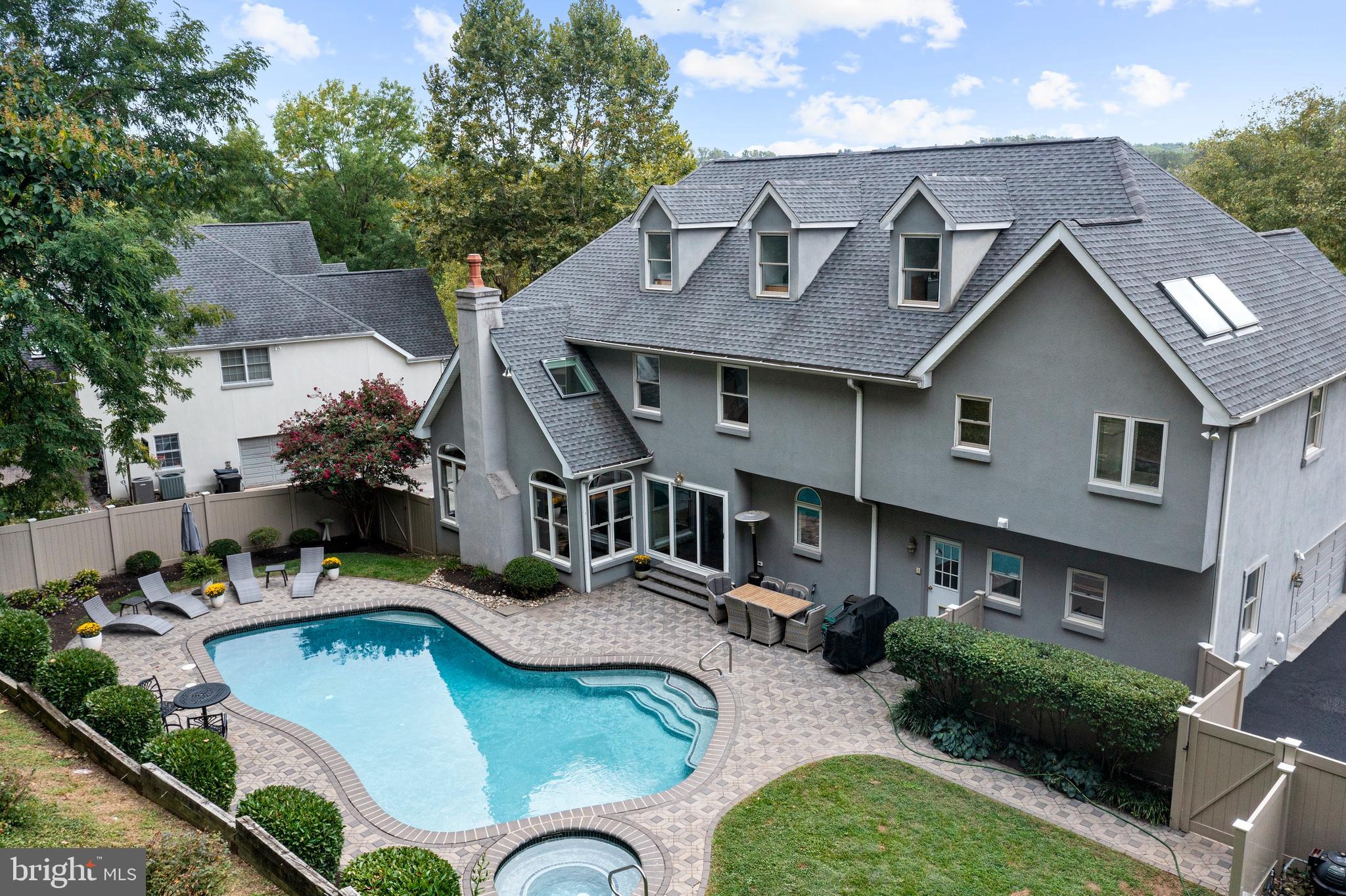 GULPH CREEK - Residential