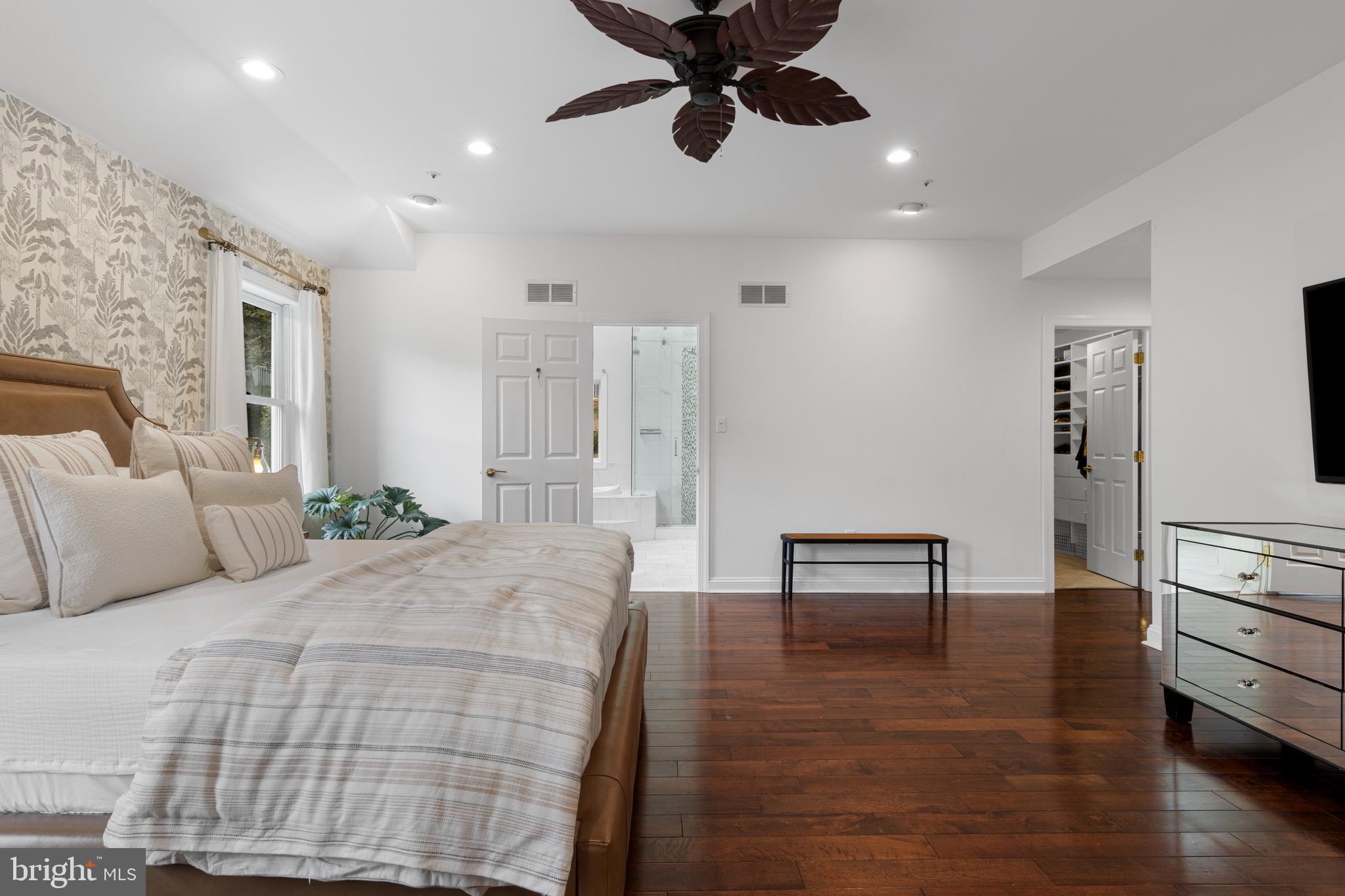 GULPH CREEK - Residential