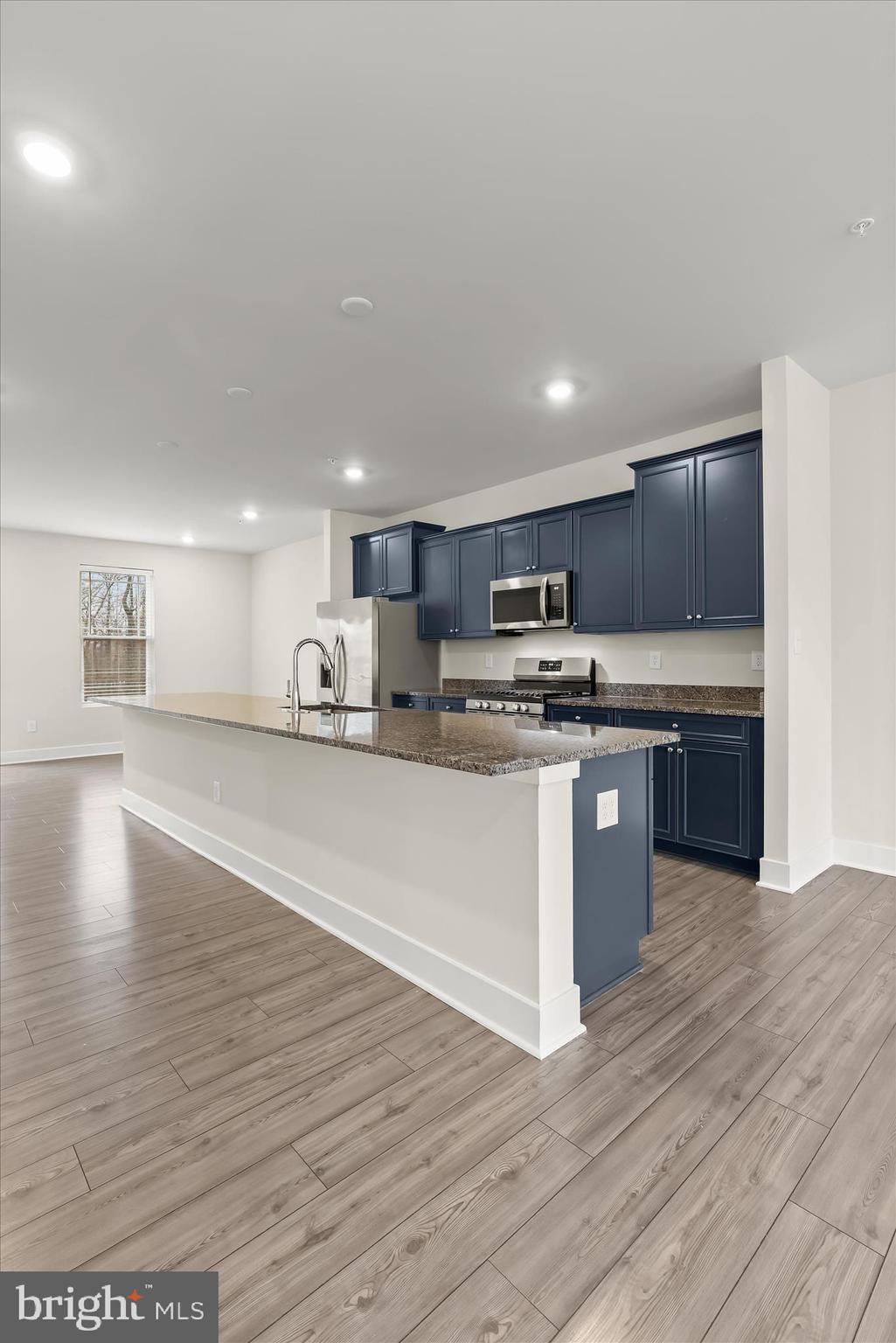 WATER'S LANDING - Residential