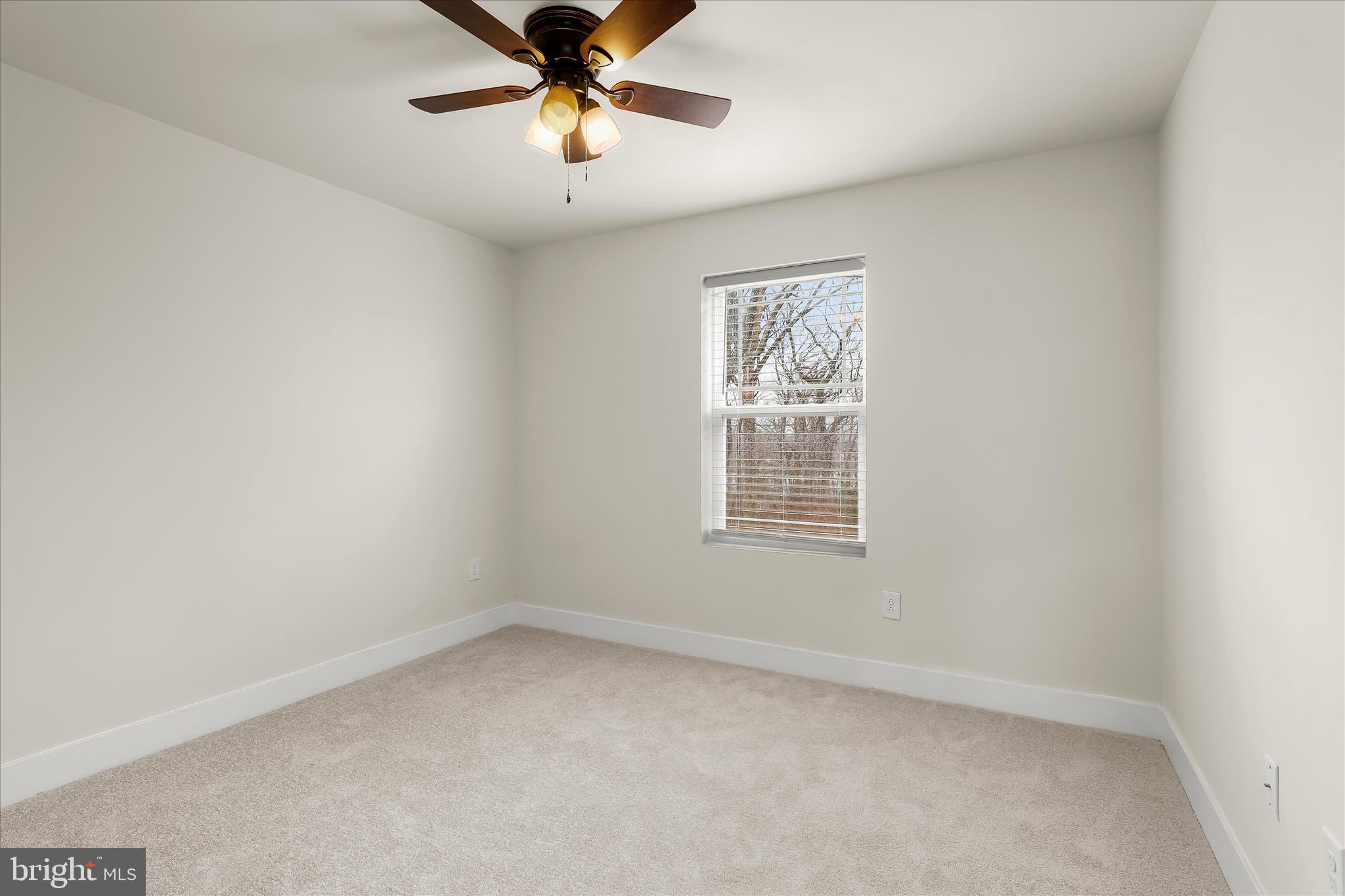 WATER'S LANDING - Residential