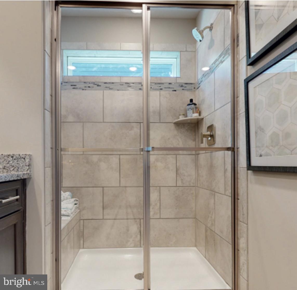 WATER'S LANDING - Residential