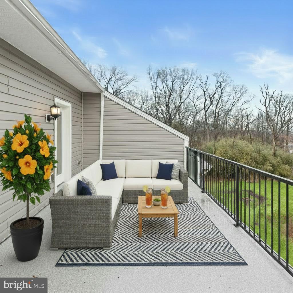 WATER'S LANDING - Residential