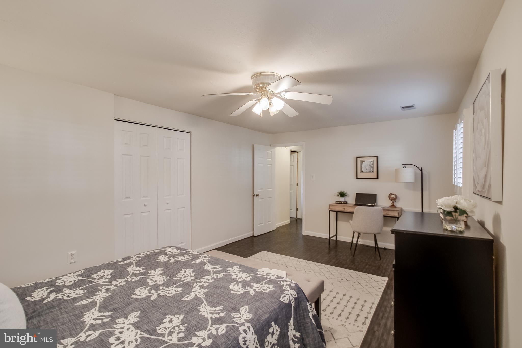 WHITE OAK VILLAGE SUB - Residential