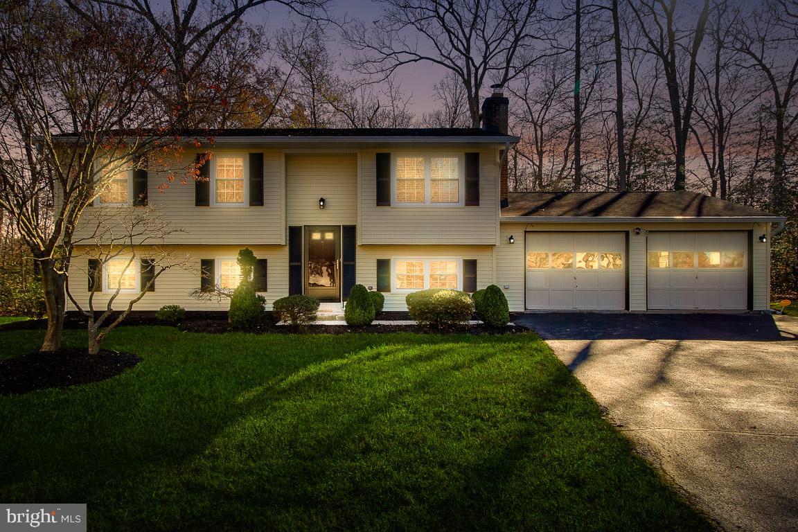 WHITE OAK VILLAGE SUB - Residential