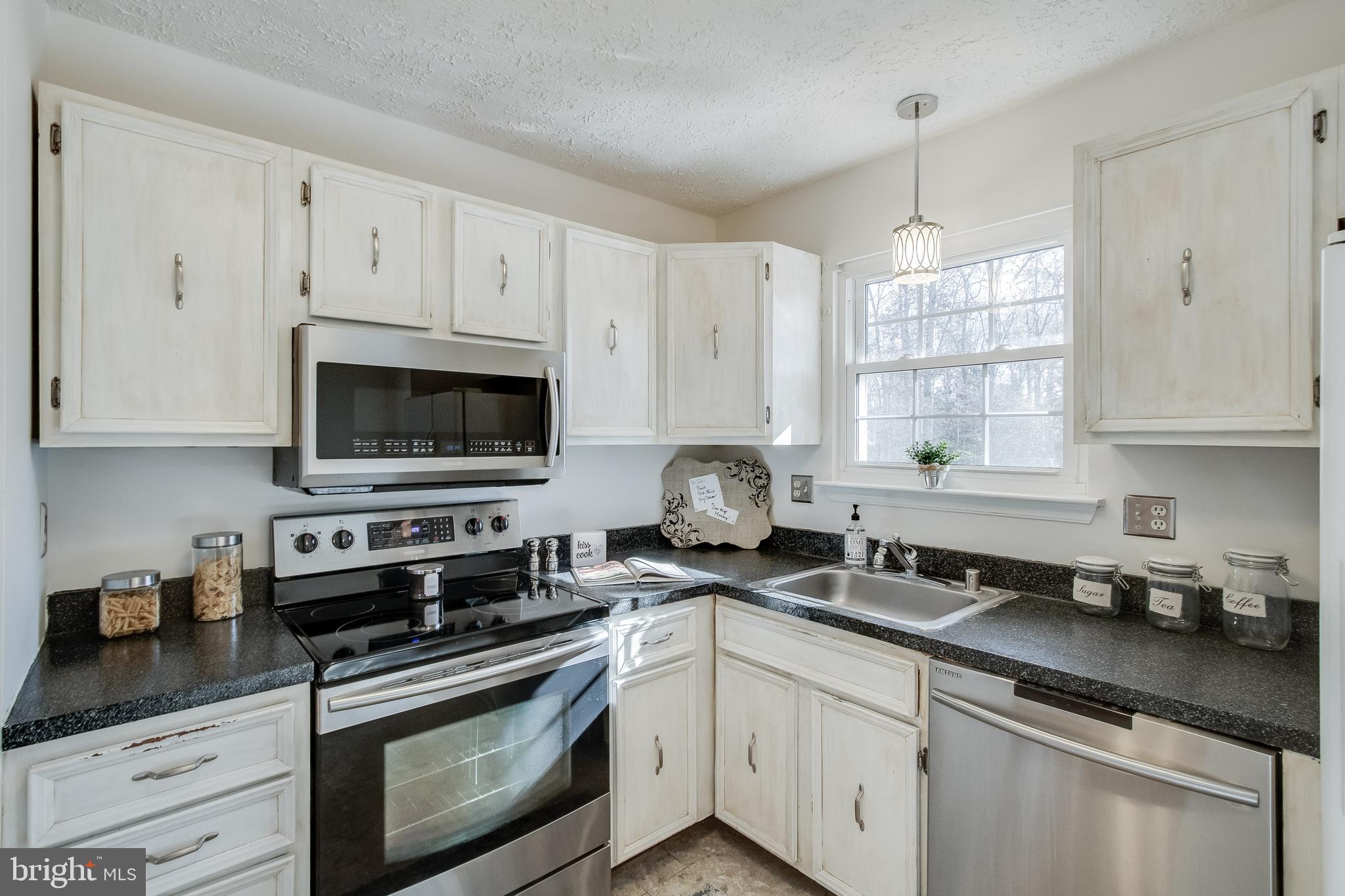 WHITE OAK VILLAGE SUB - Residential