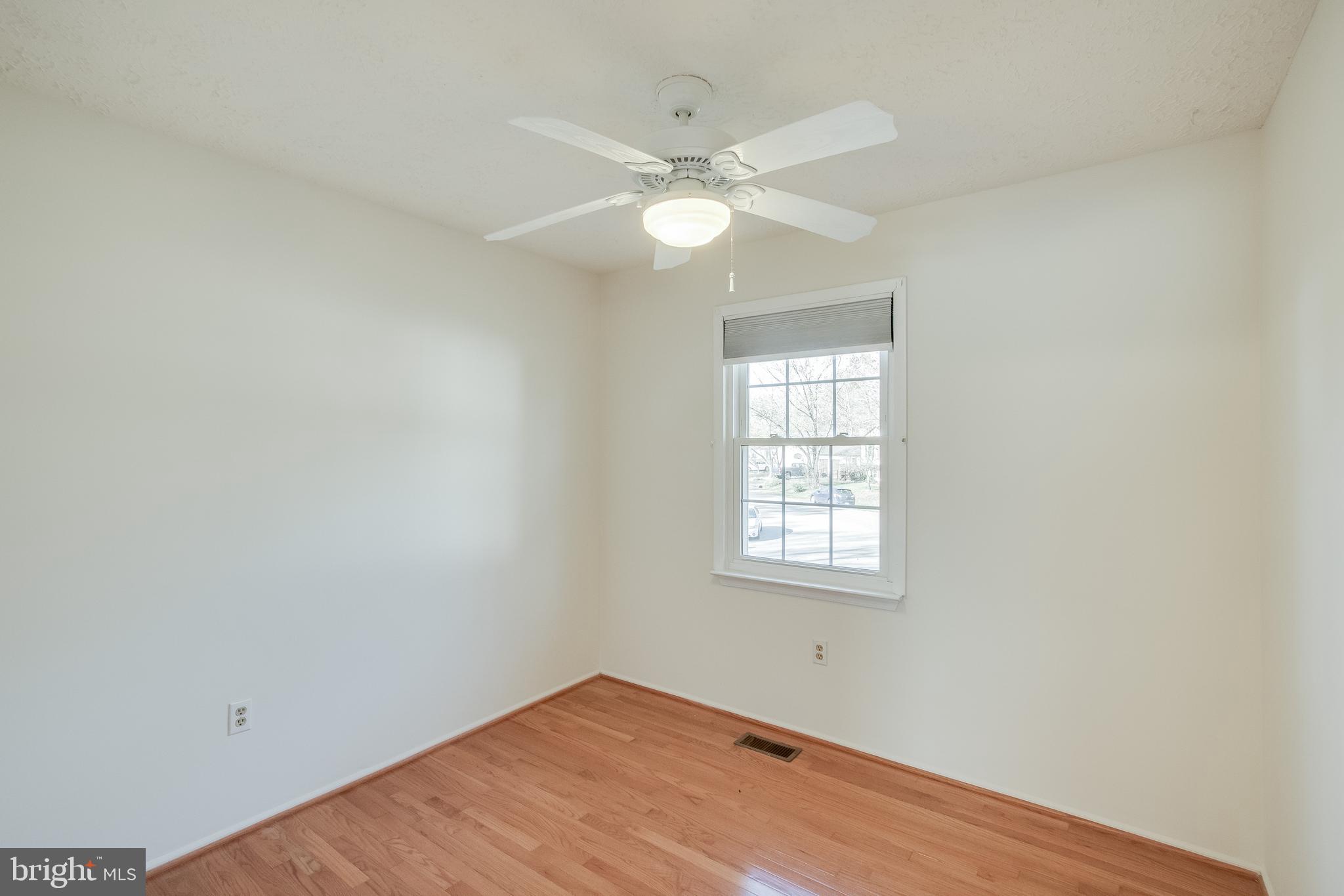 WHITE OAK VILLAGE SUB - Residential