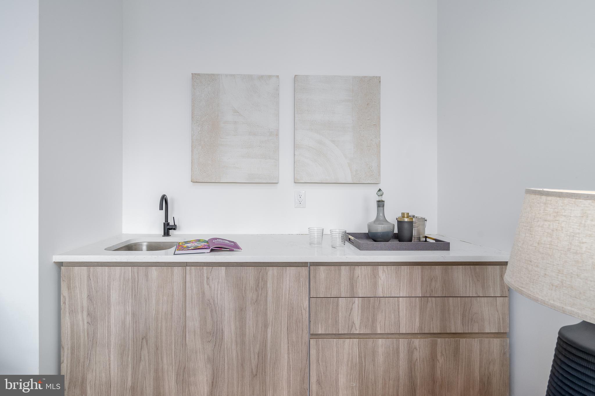 GRADUATE HOSPITAL - Residential