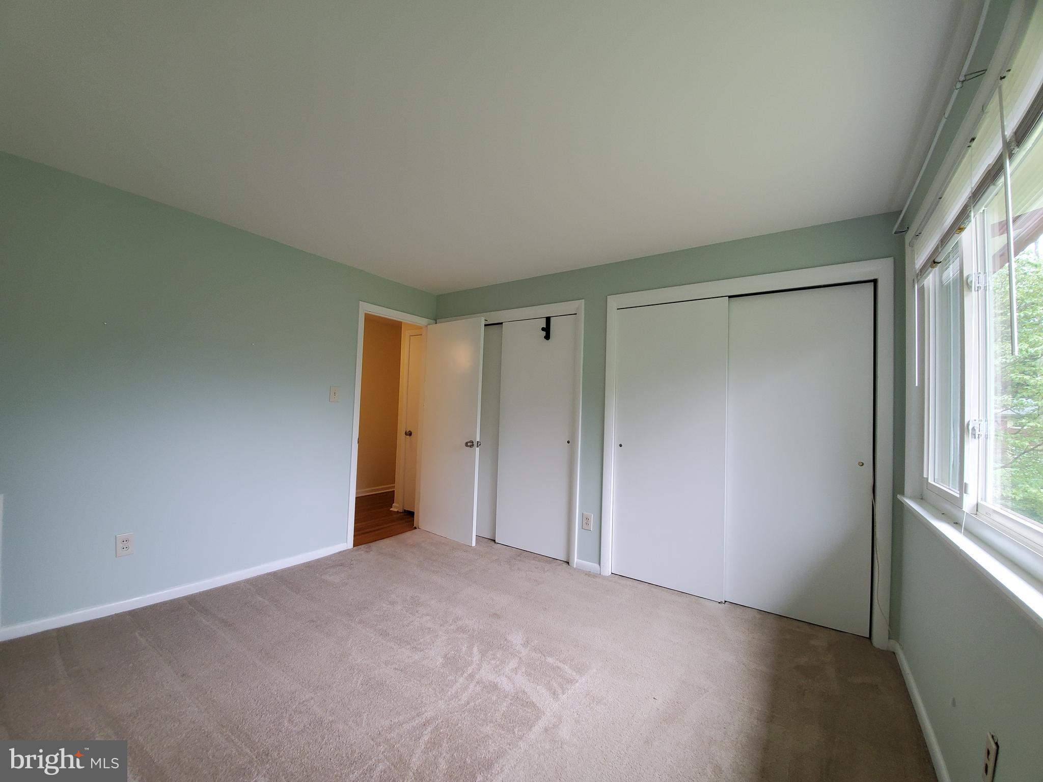 SOUTHAMPTON - Residential Lease