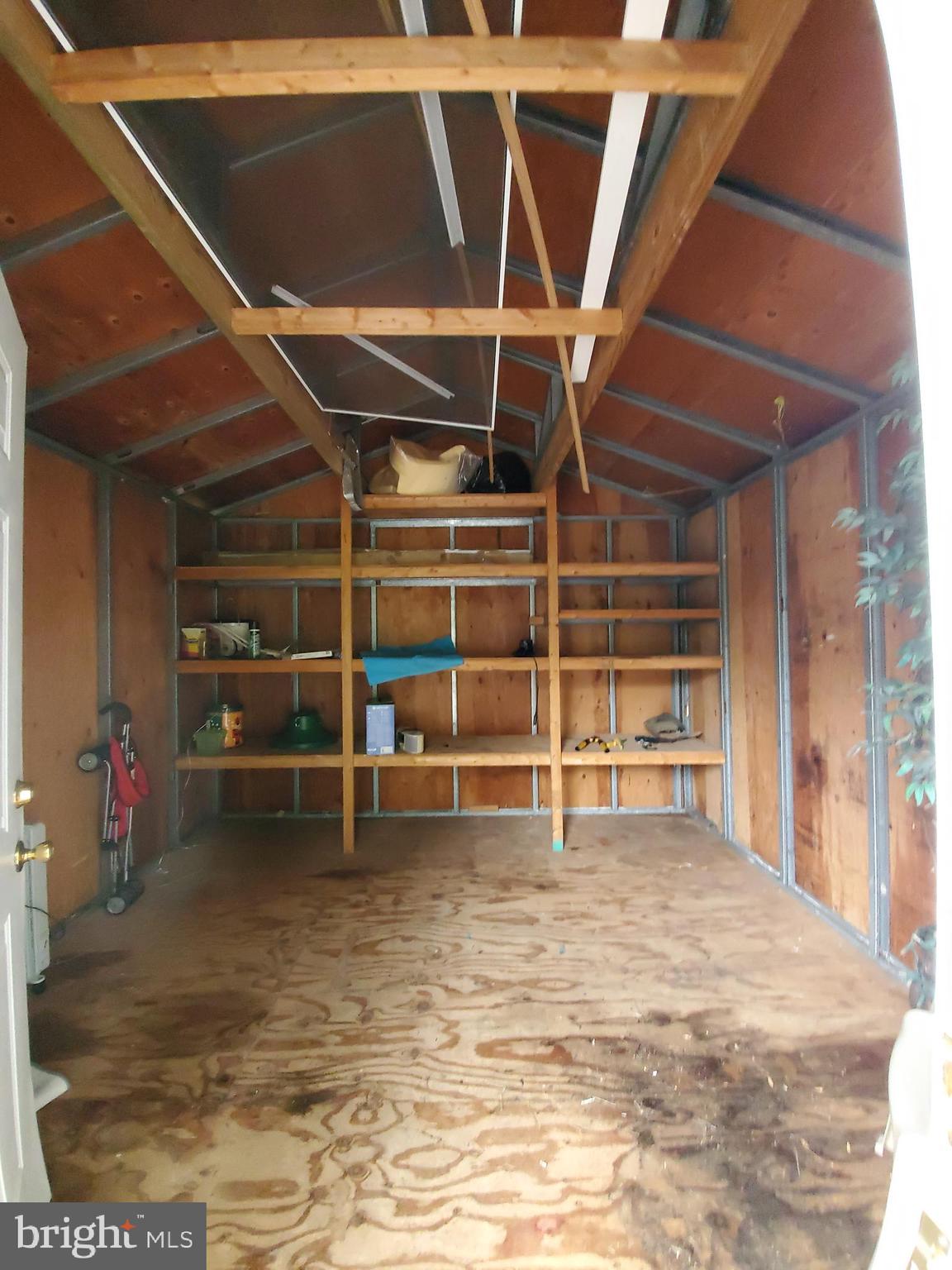 SOUTHAMPTON - Residential Lease