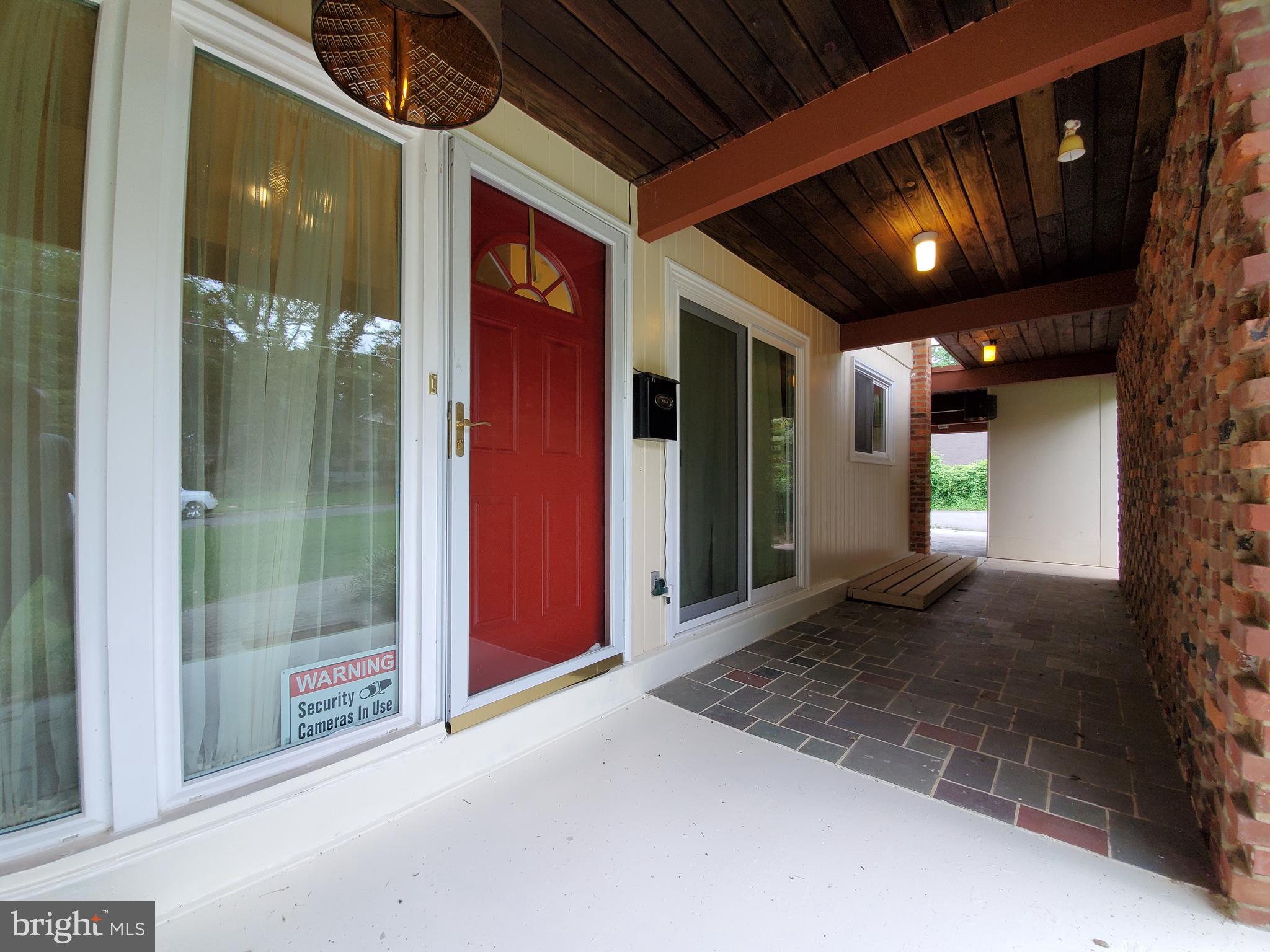 SOUTHAMPTON - Residential Lease