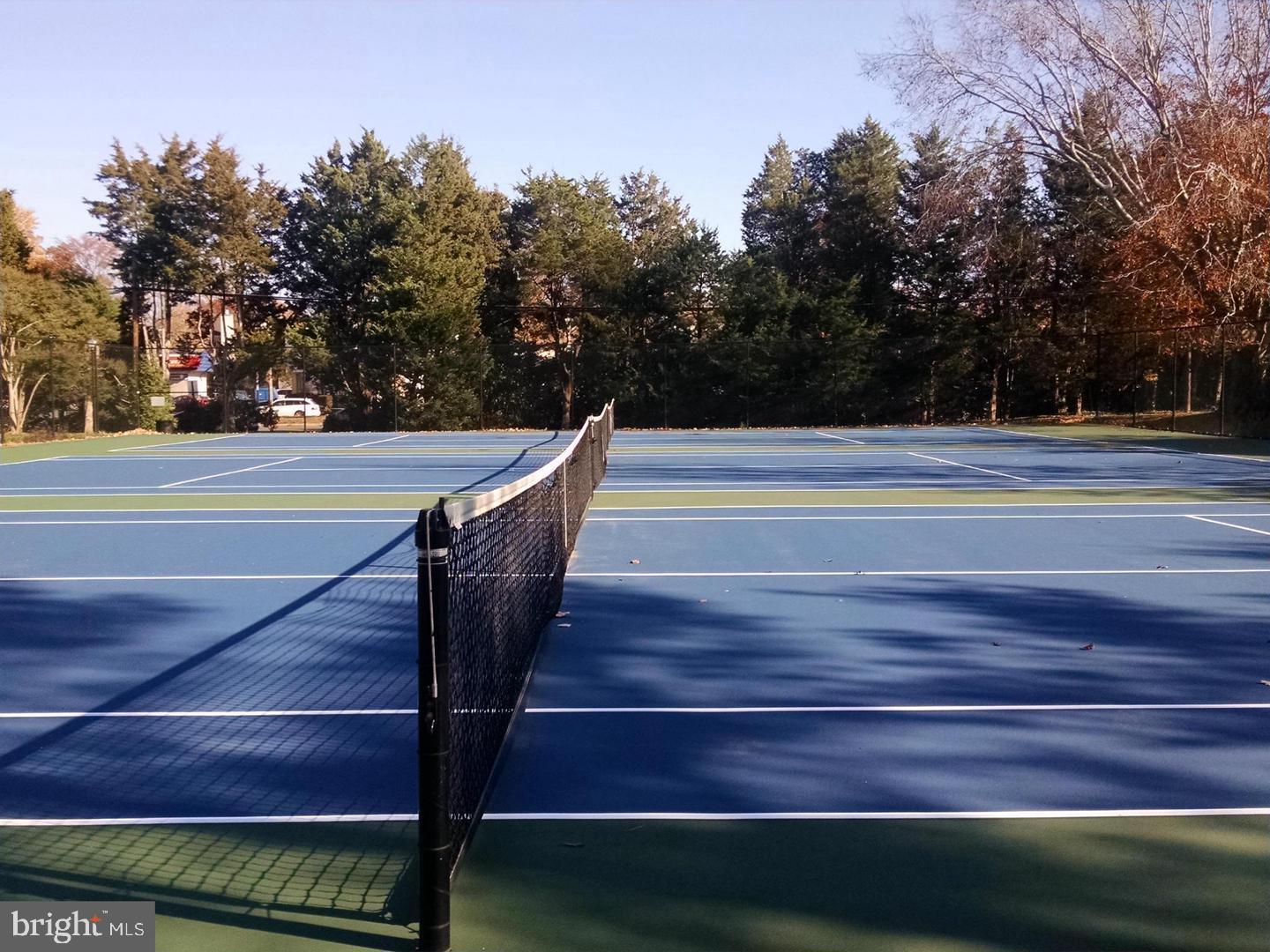 FAIRLINGTON MEADOWS - Residential Lease