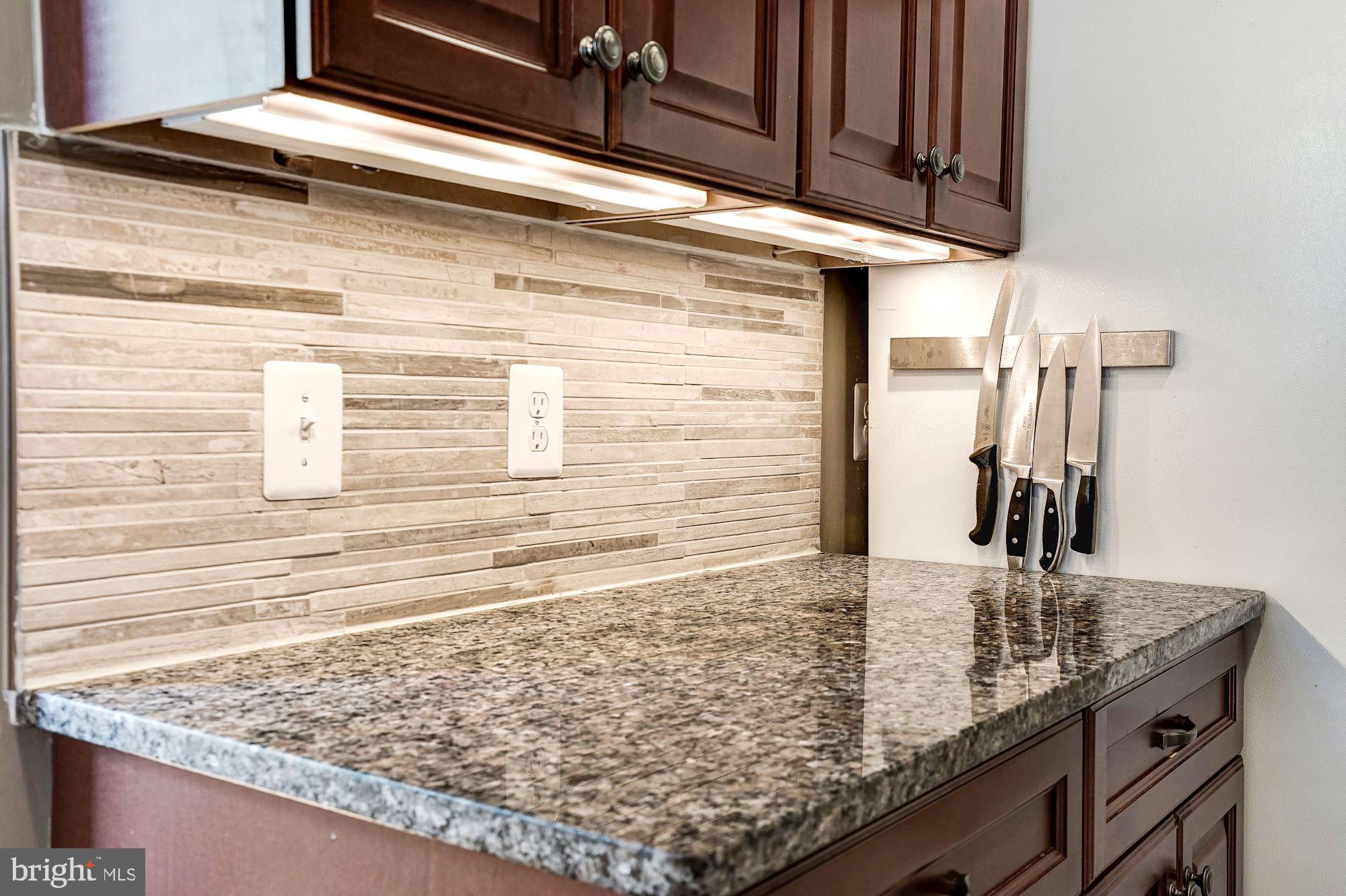 FAIRLINGTON MEADOWS - Residential Lease