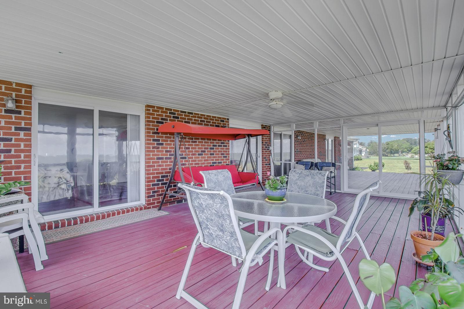 POTOMAC BAY ESTATES - Residential