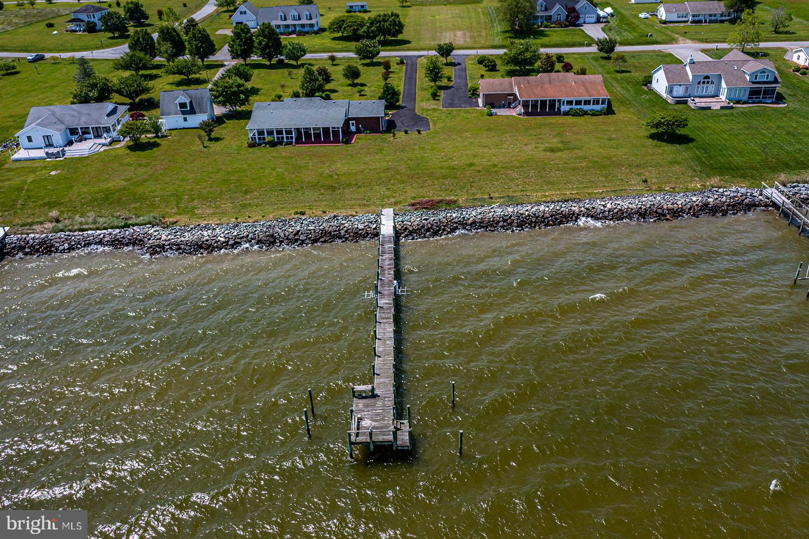 POTOMAC BAY ESTATES - Residential