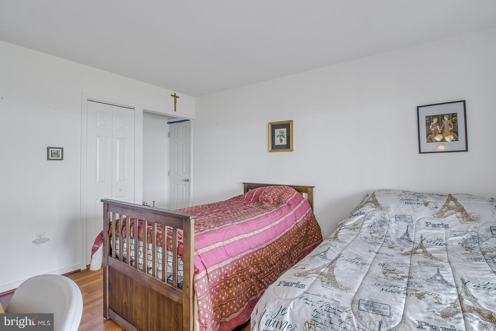 POTOMAC BAY ESTATES - Residential