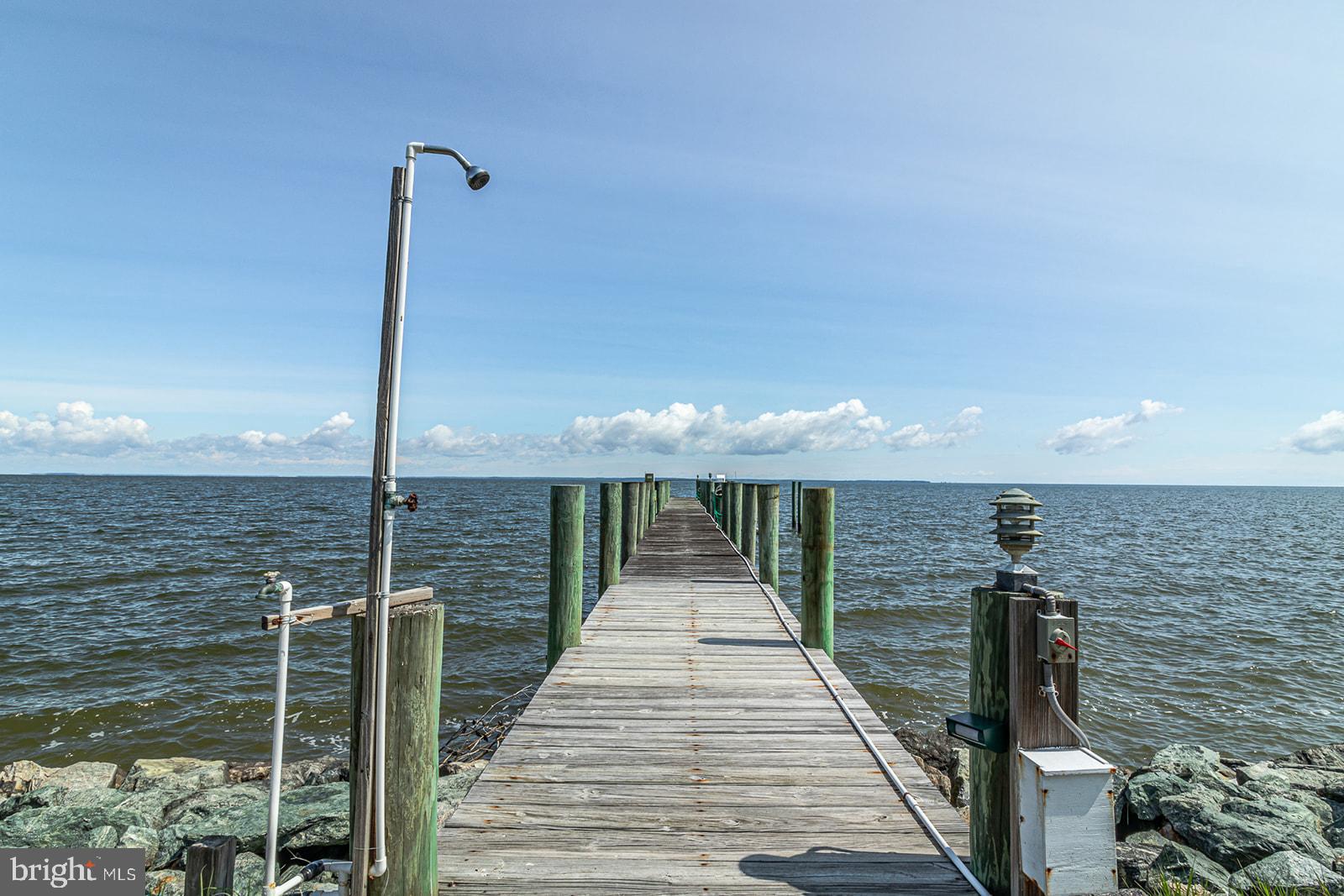 POTOMAC BAY ESTATES - Residential