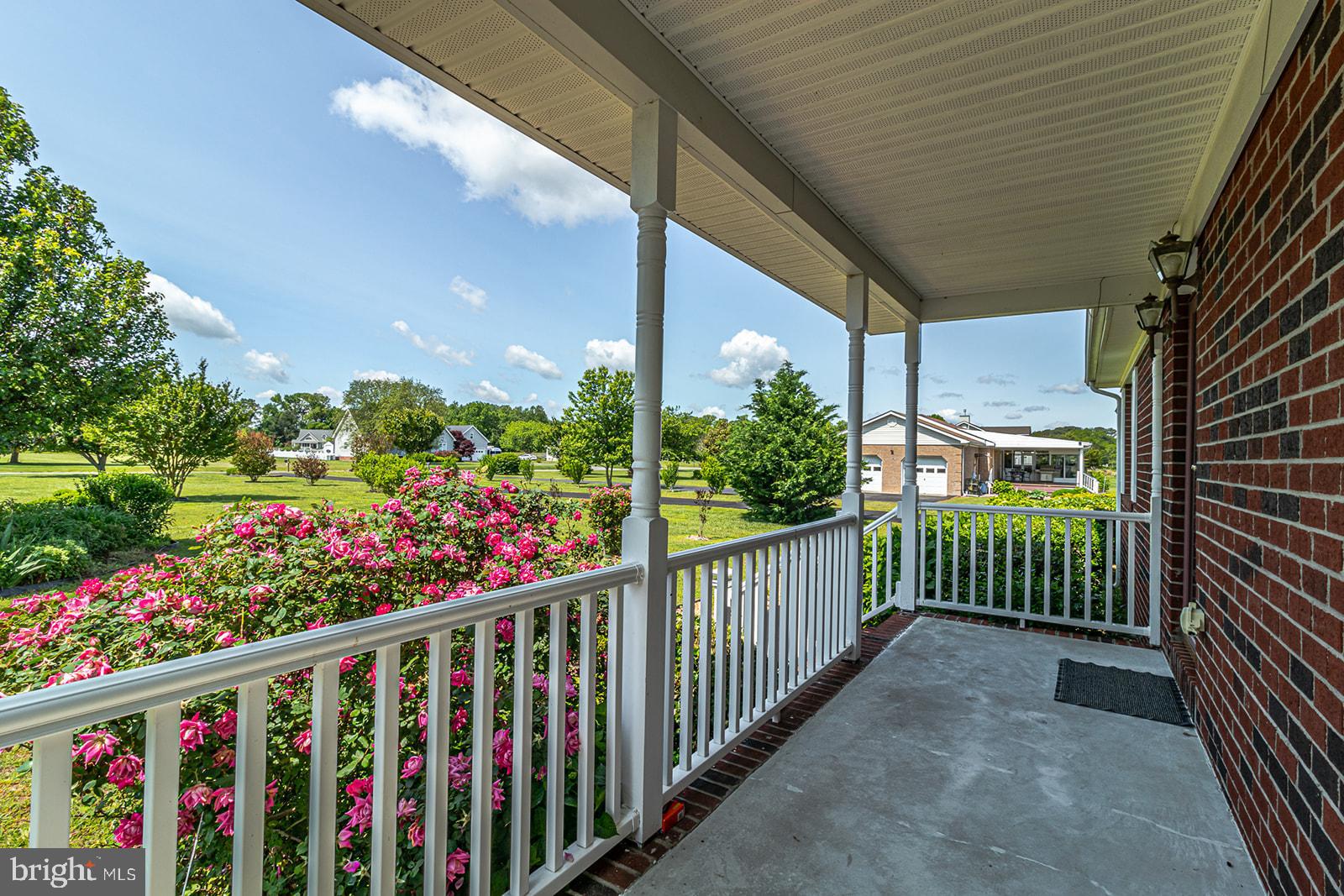 POTOMAC BAY ESTATES - Residential