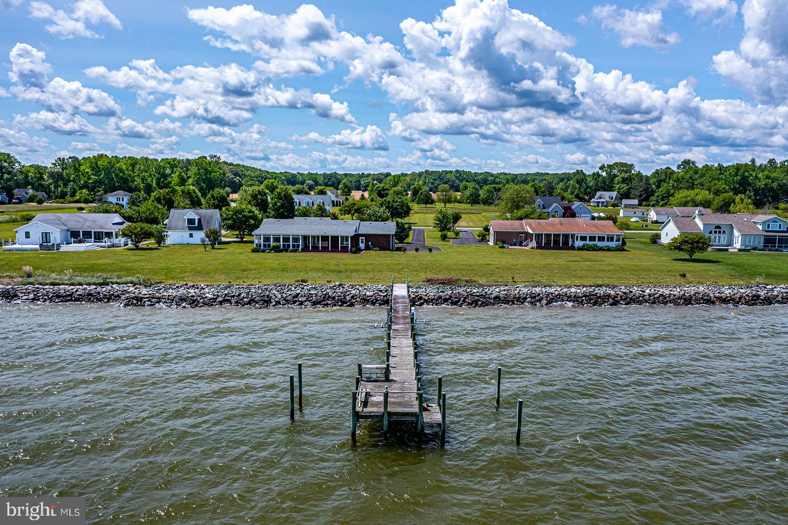 POTOMAC BAY ESTATES - Residential