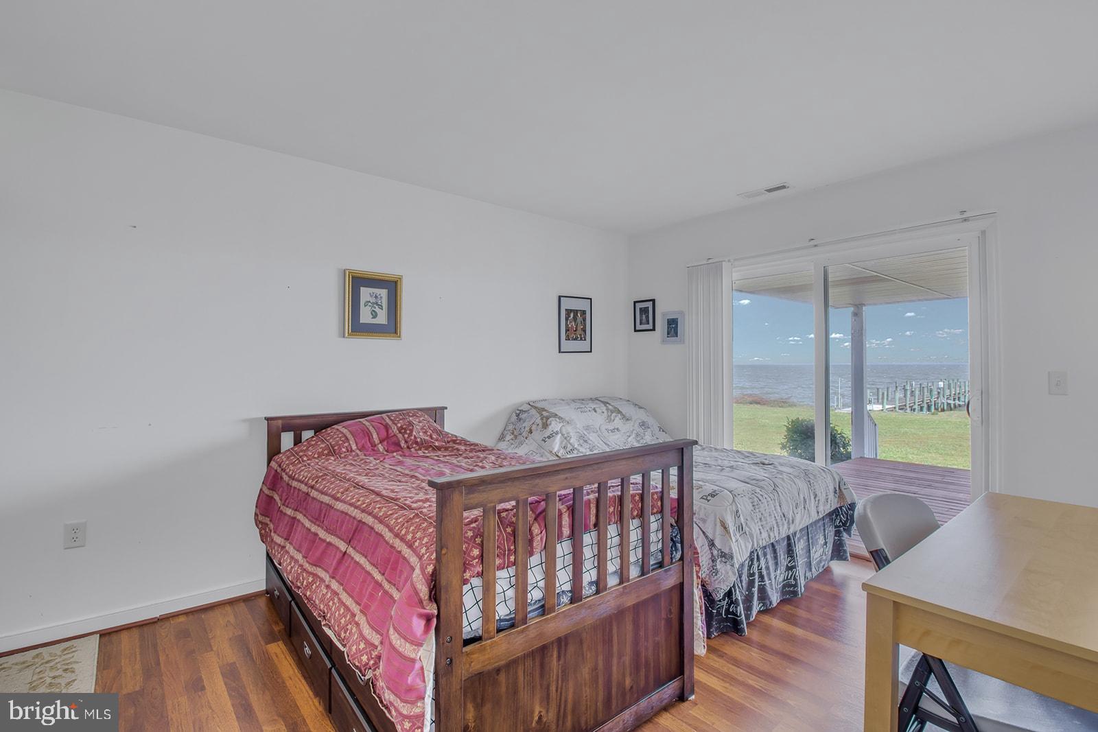 POTOMAC BAY ESTATES - Residential